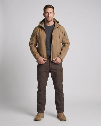 Herren technische Softshell-Fieldjacke mit Kapuze, Mehrfach-Taschen und Ärmel-Utilitytasche Shop Nory