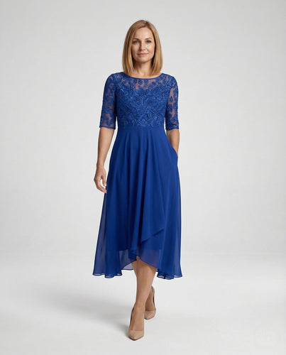 Elegantes Chiffon Abendkleid mit Spitze