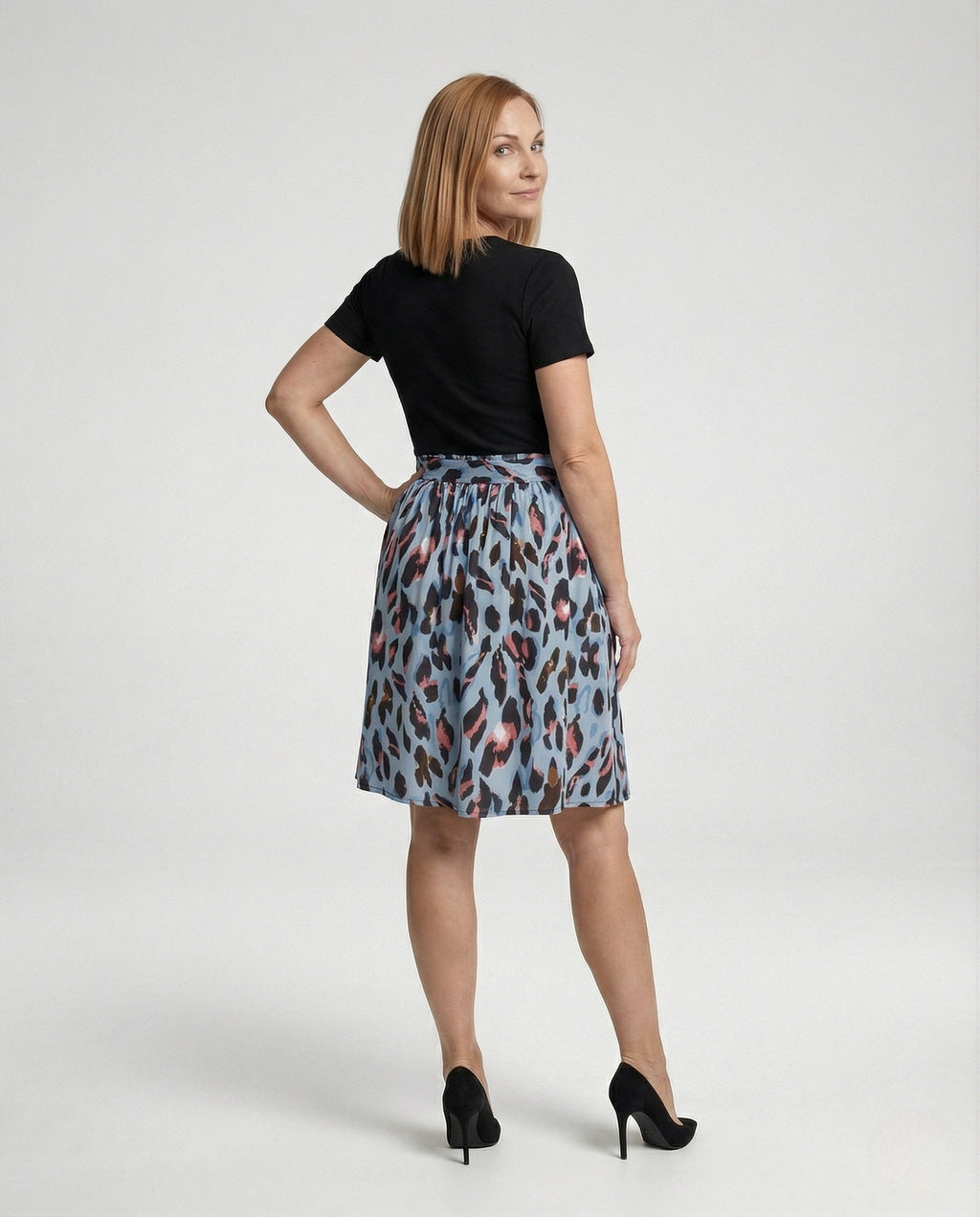 Product 15458622636362 - back_view
