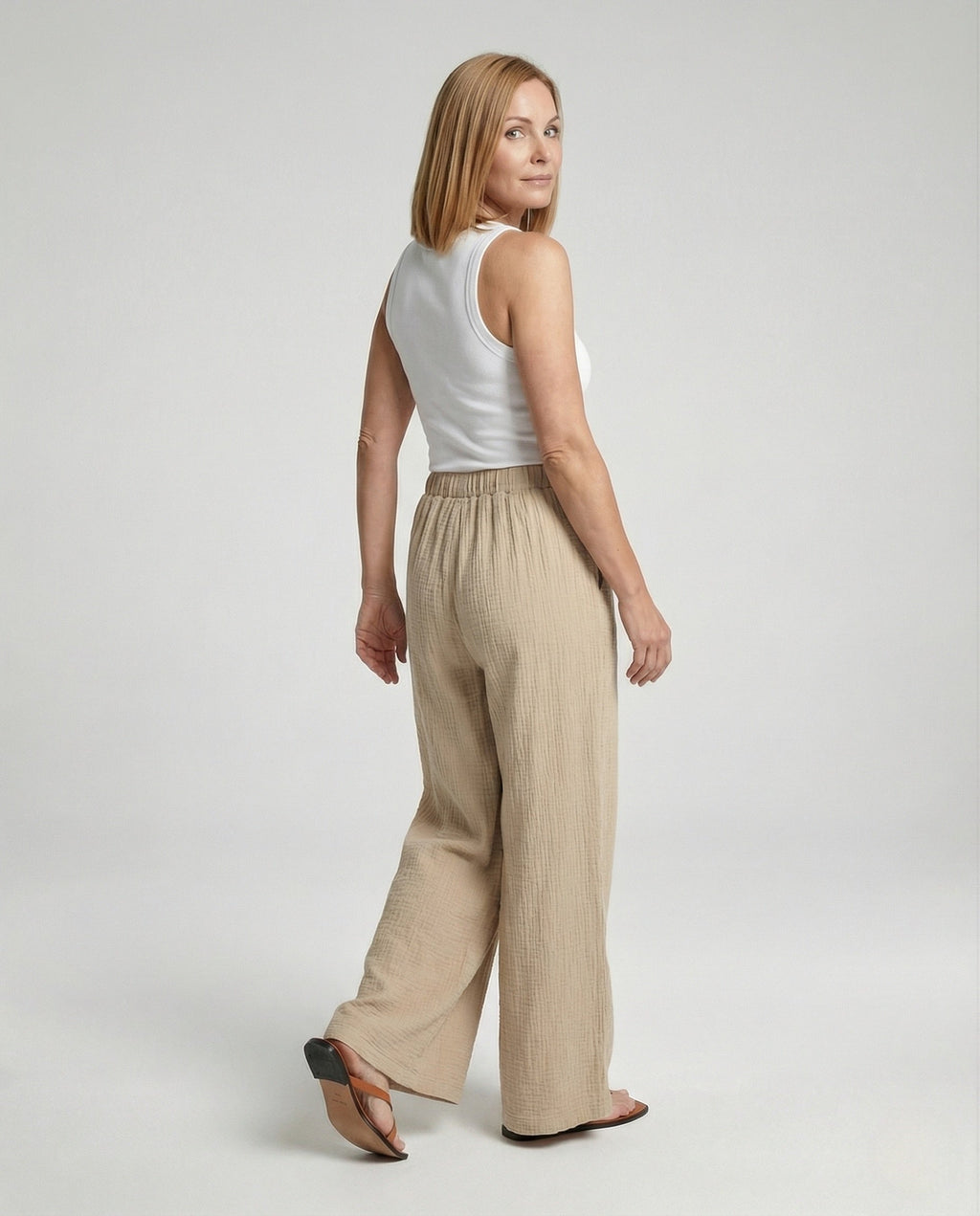 Product 15509576057162 - back_view