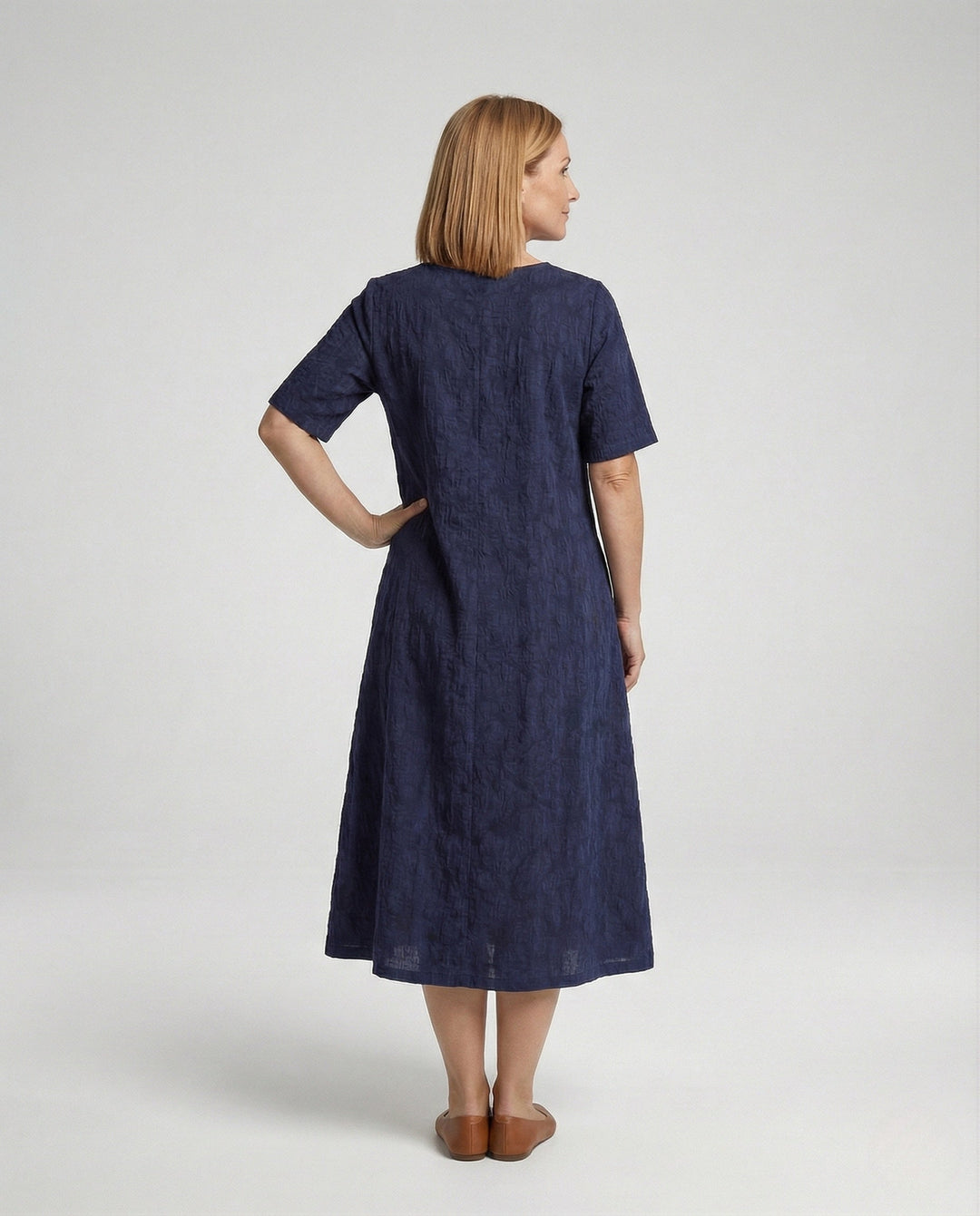 Product 15518409785674 - back_view