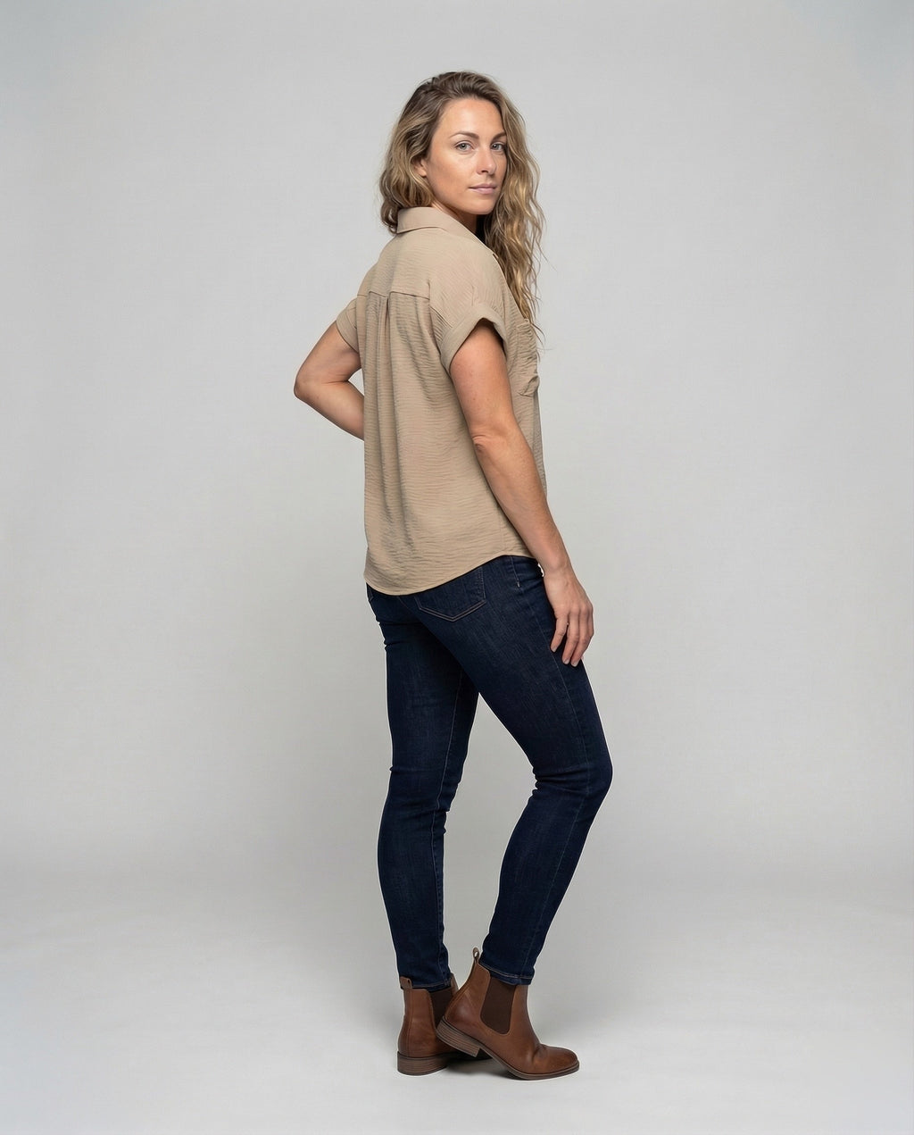 Product 15520734183754 - back_view