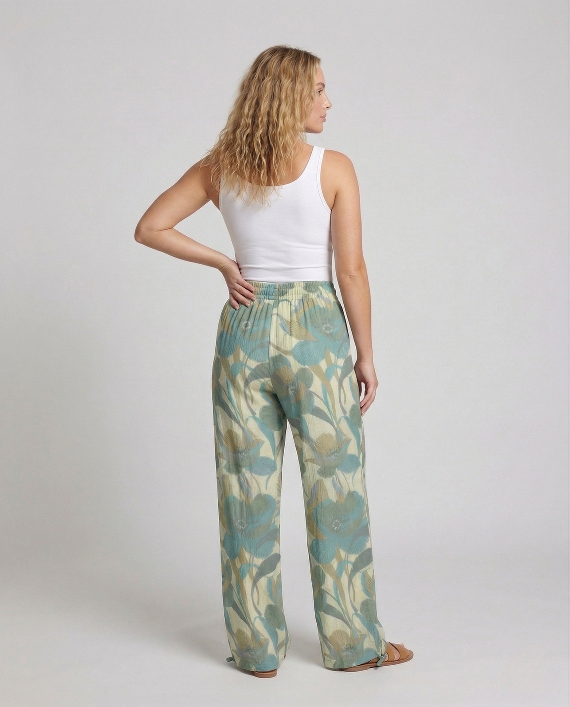 Product 15527649870154 - back_view