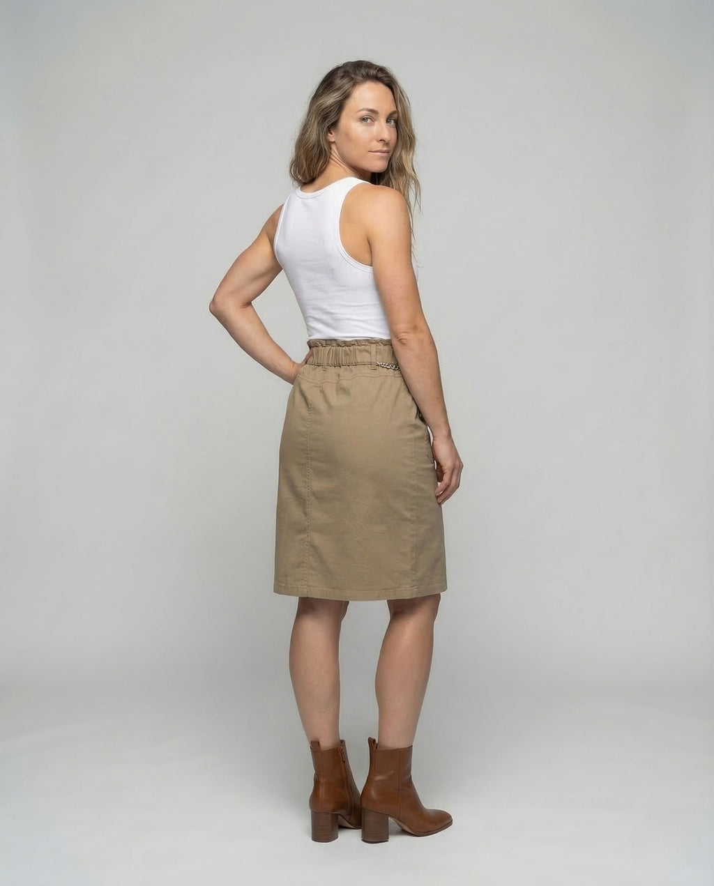 Product 15527788347722 - back_view