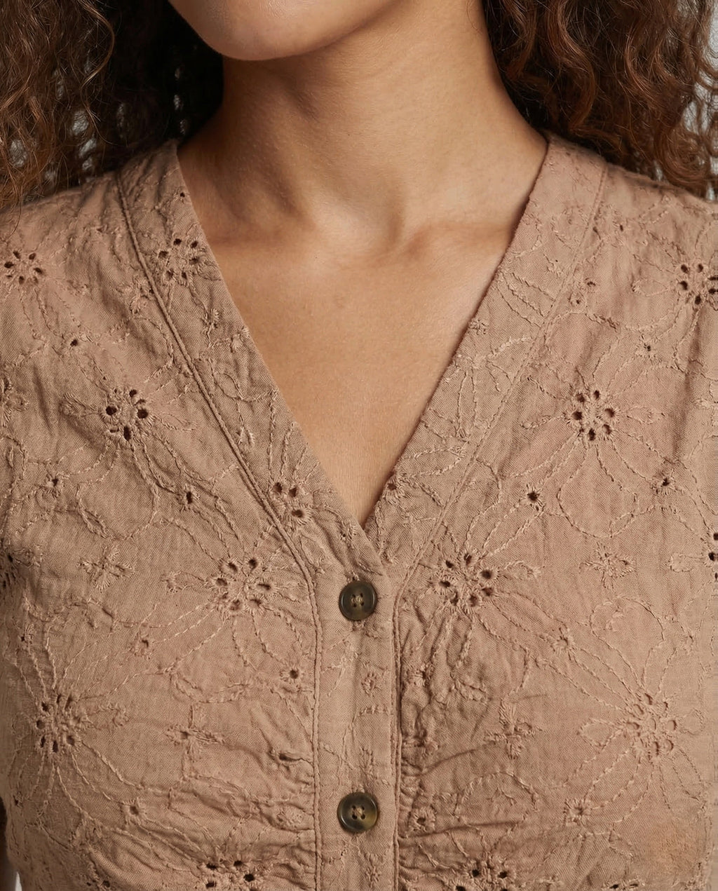 Product 15533362970954 - close_up_detail