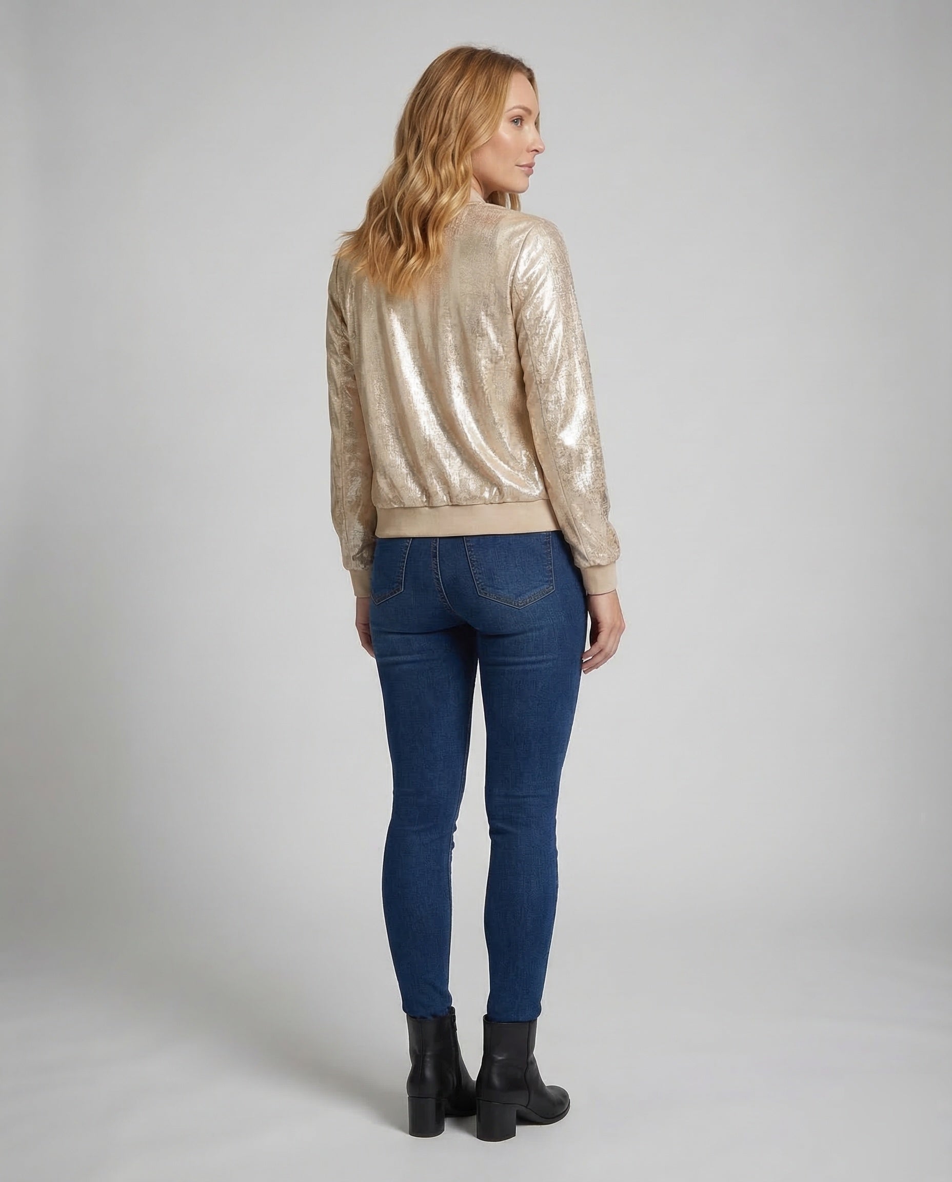 Product 15534422425930 - back_view