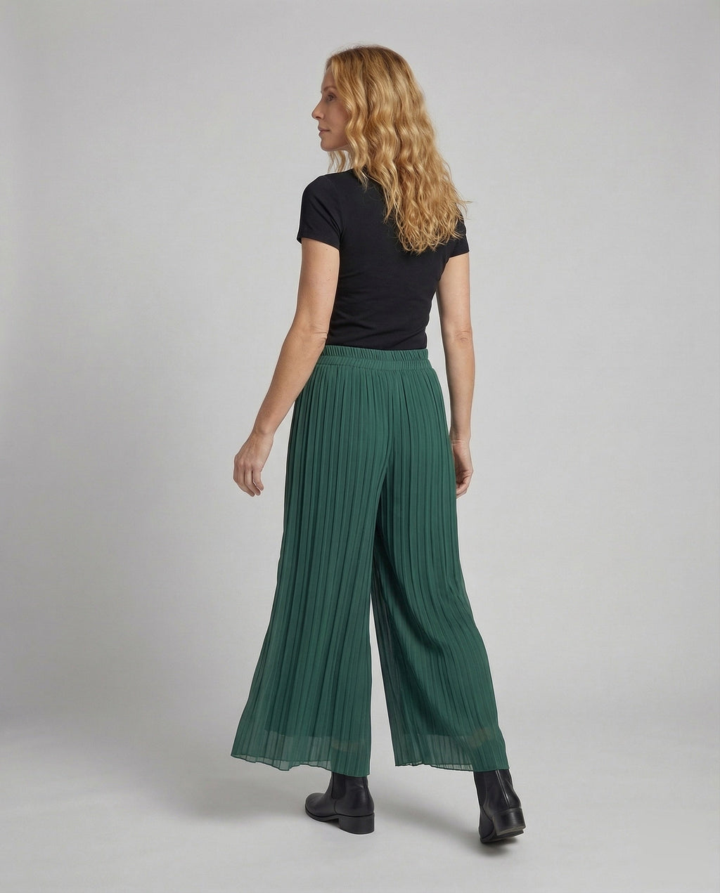 Product 15535319417162 - back_view