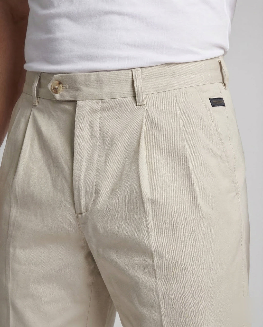 Product 15535328100682 - close_up_detail