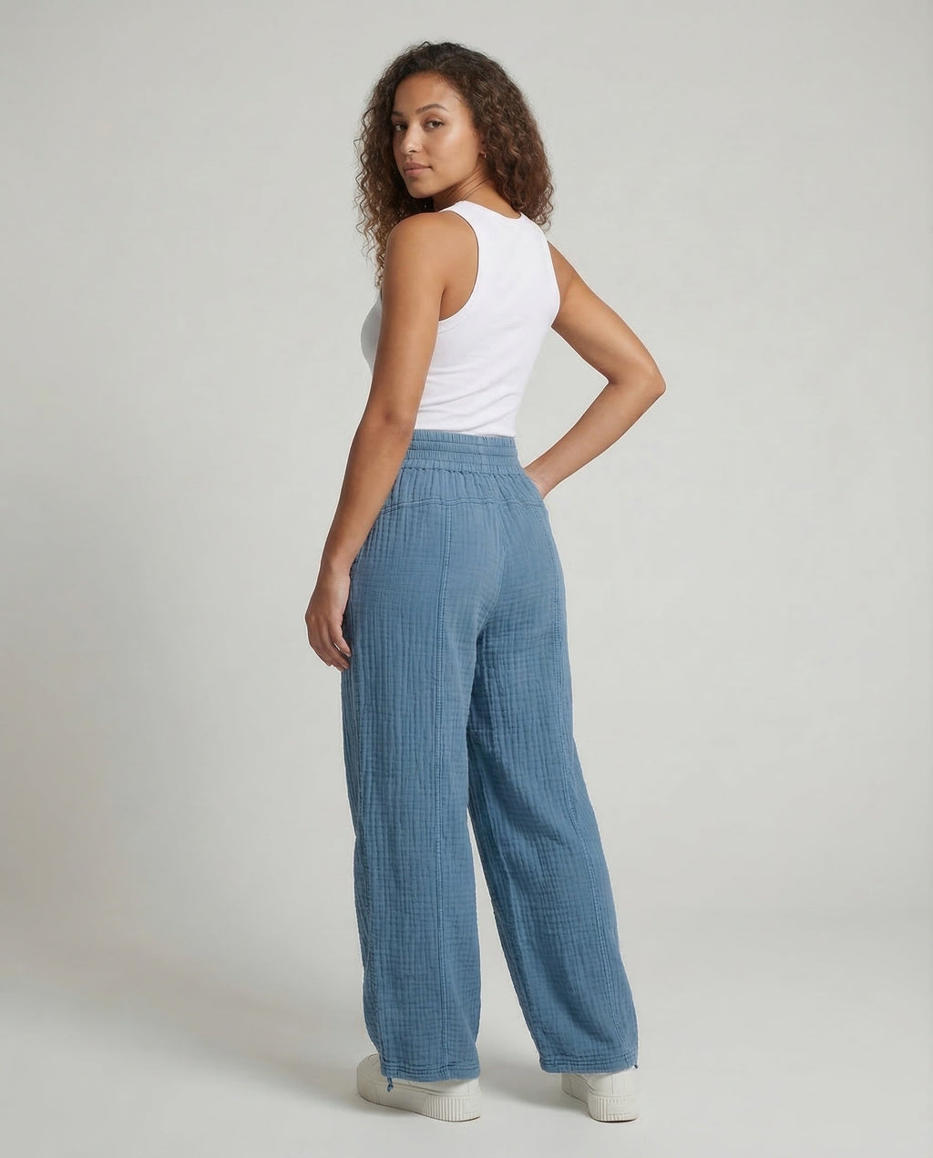 Product 15535352447306 - back_view