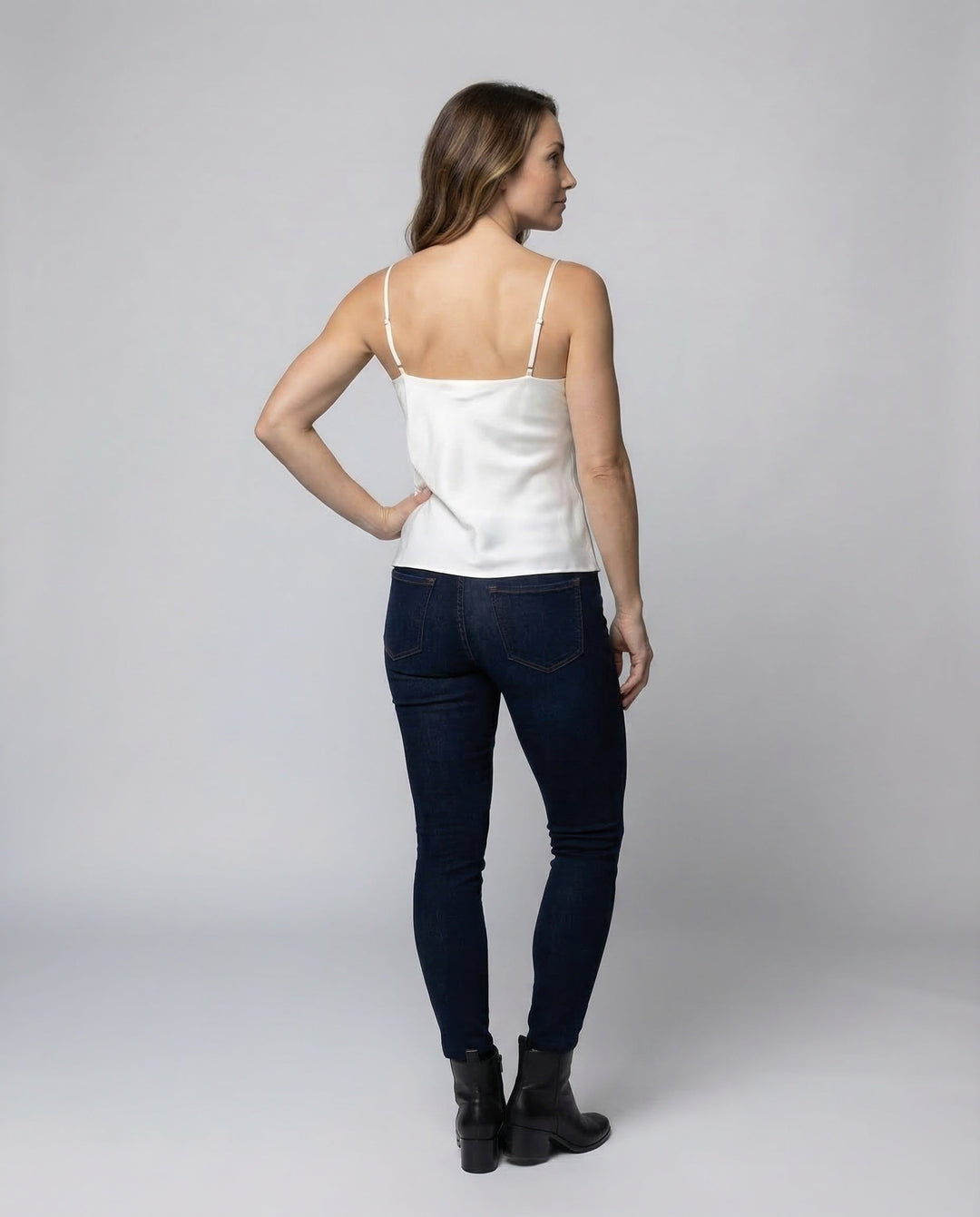 Product 15537200988490 - back_view