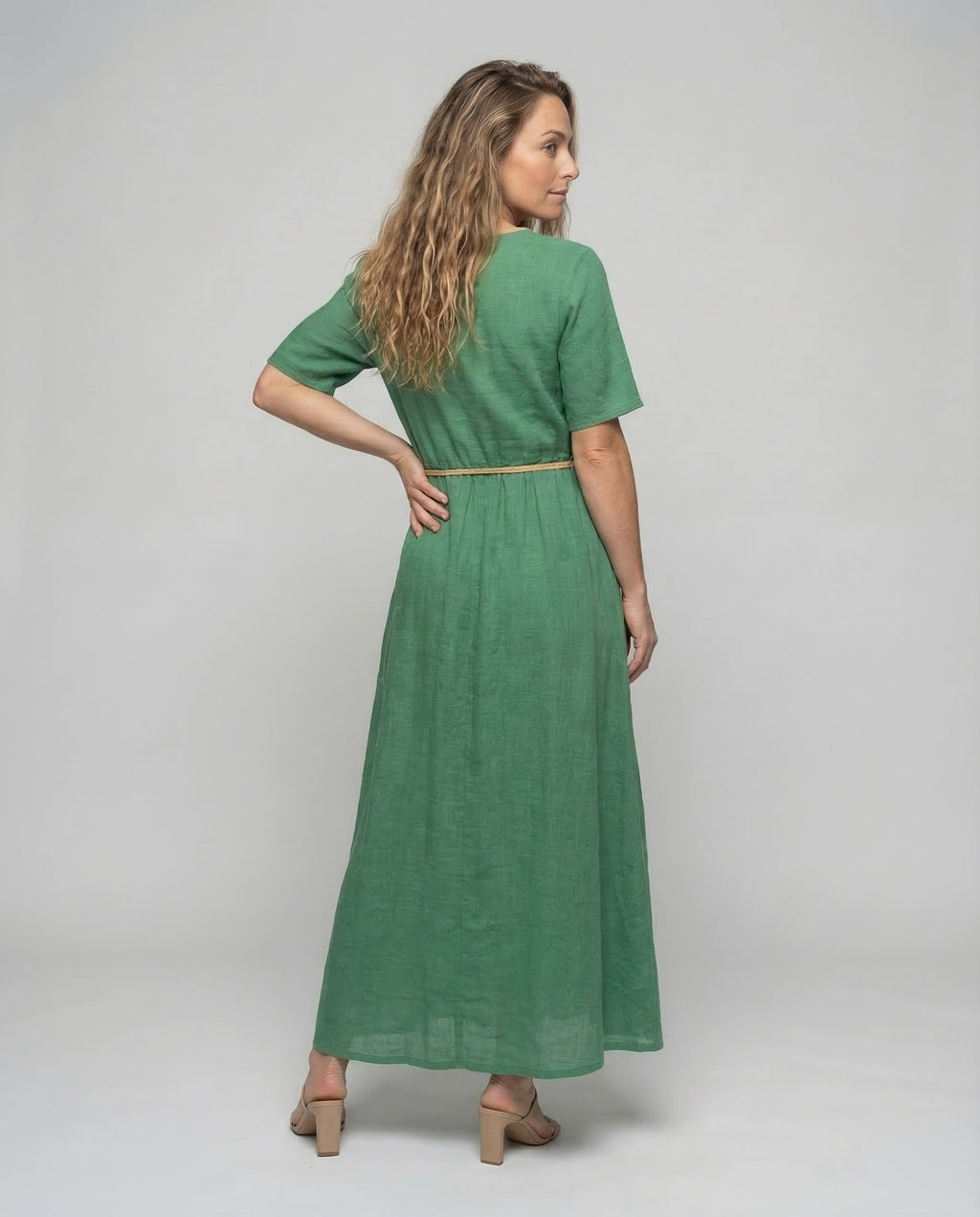 Product 15537211375946 - back_view