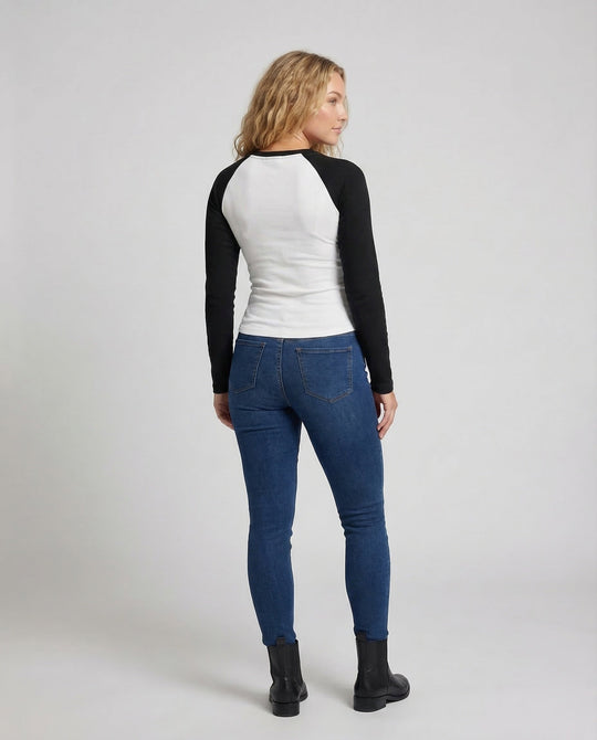 Product 15537212096842 - back_view