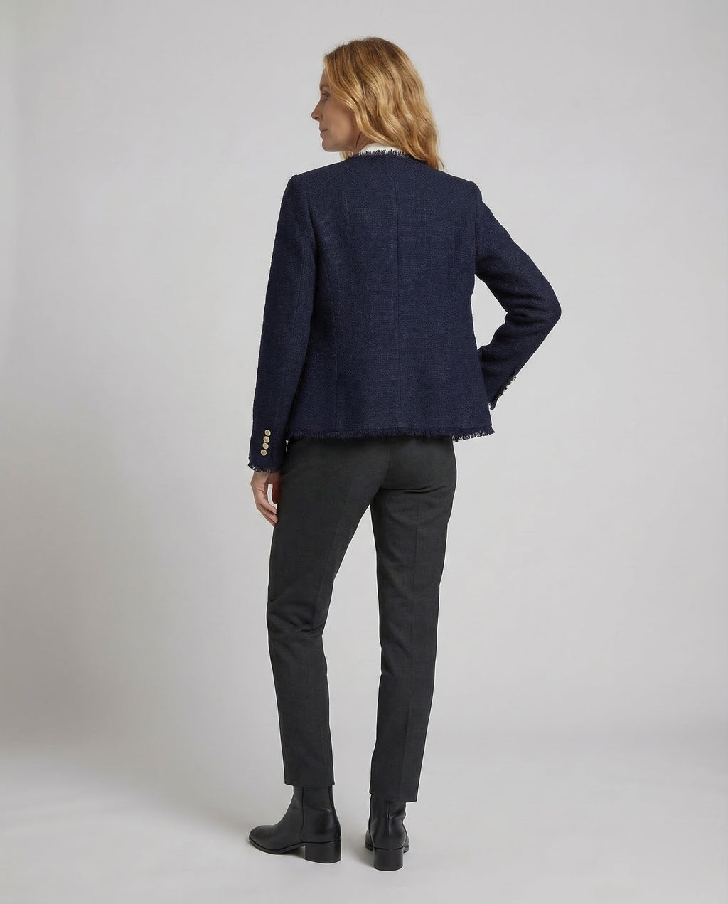 Product 15539104973130 - back_view