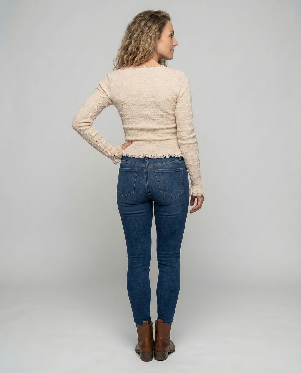Product 15539141214538 - back_view