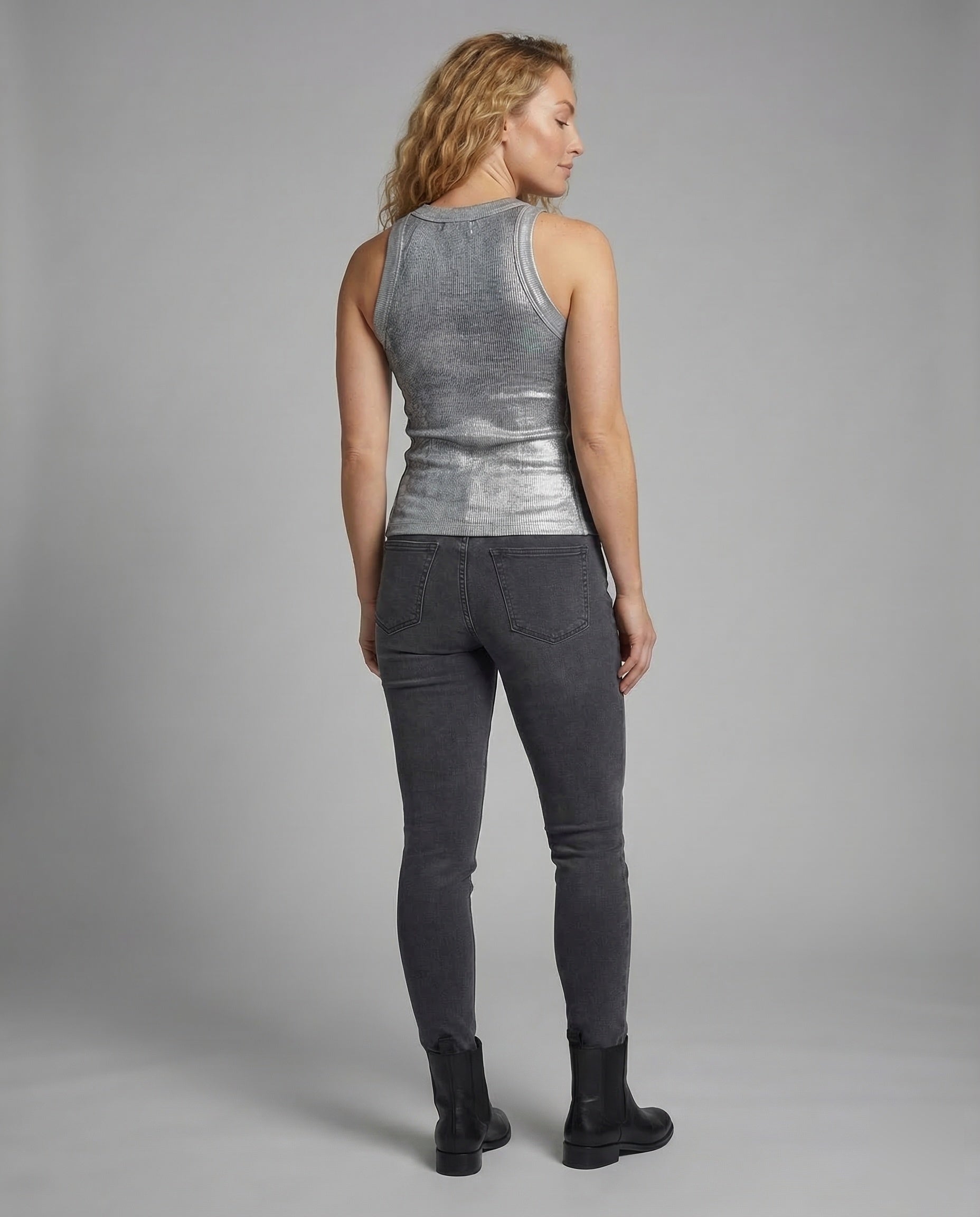 Product 15539142033738 - back_view