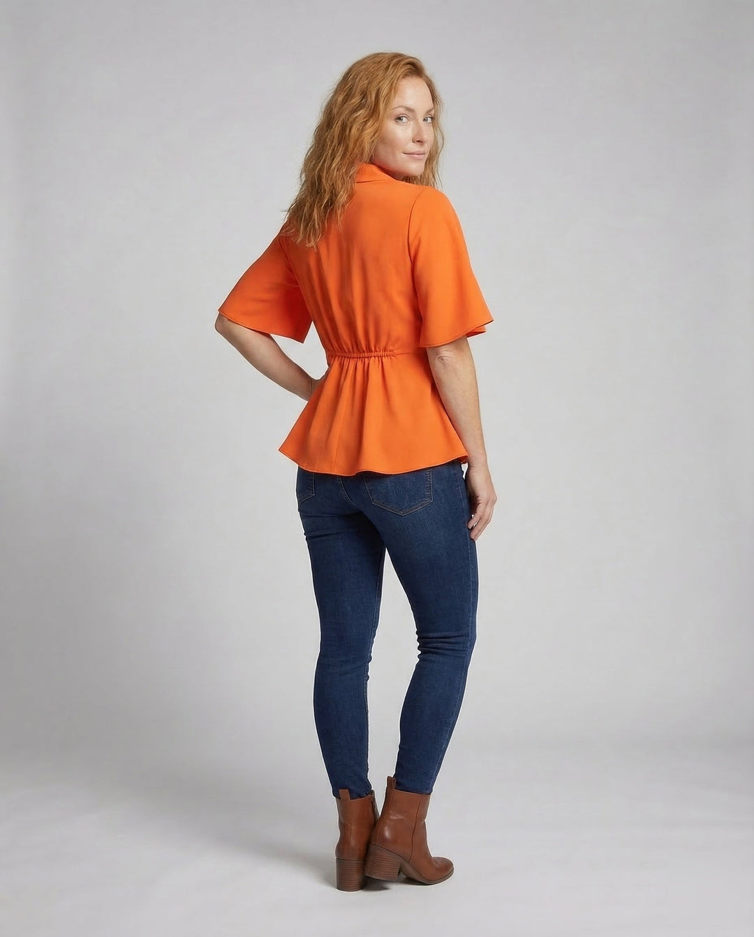 Product 15539143835978 - back_view