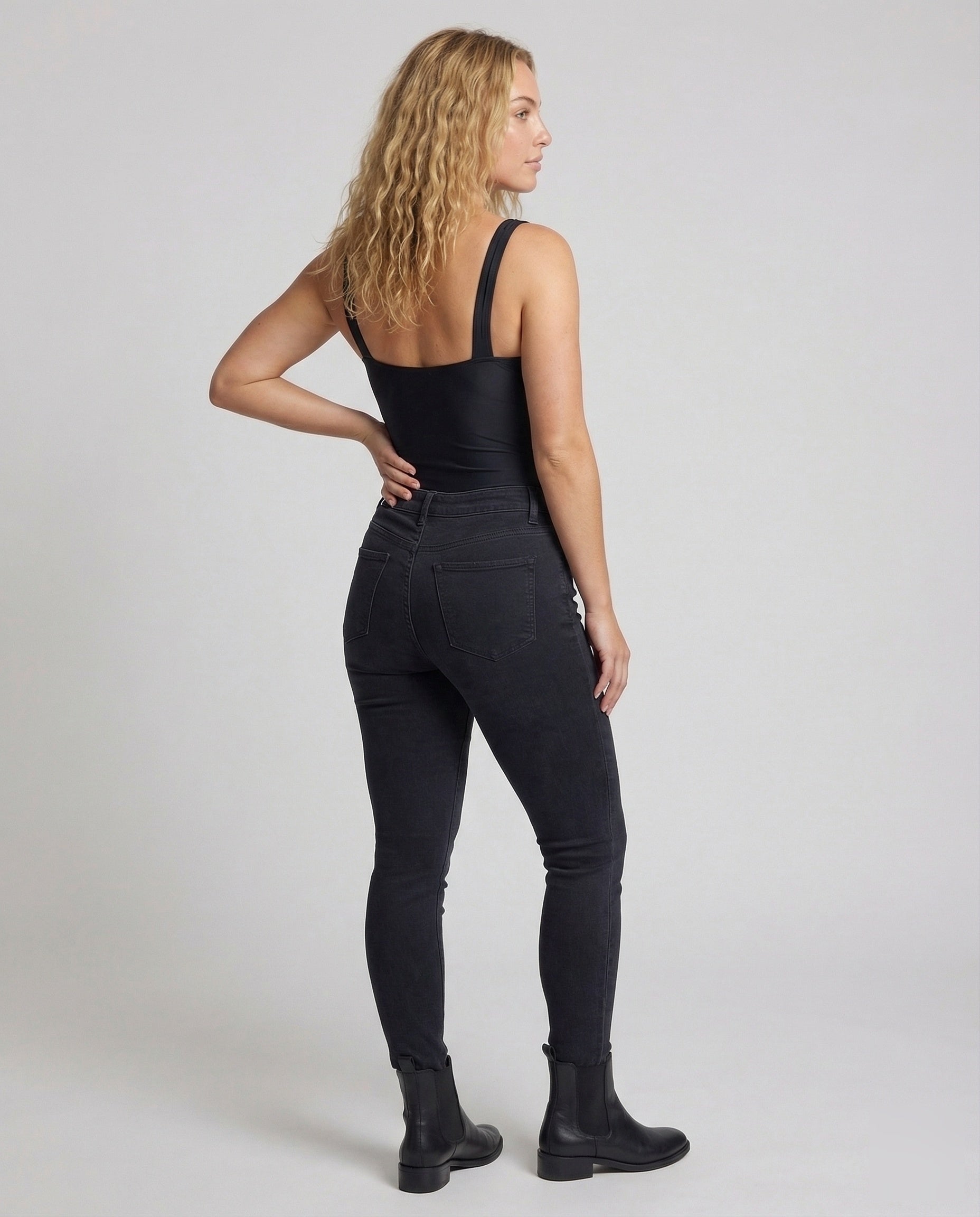 Product 15540659978570 - back_view