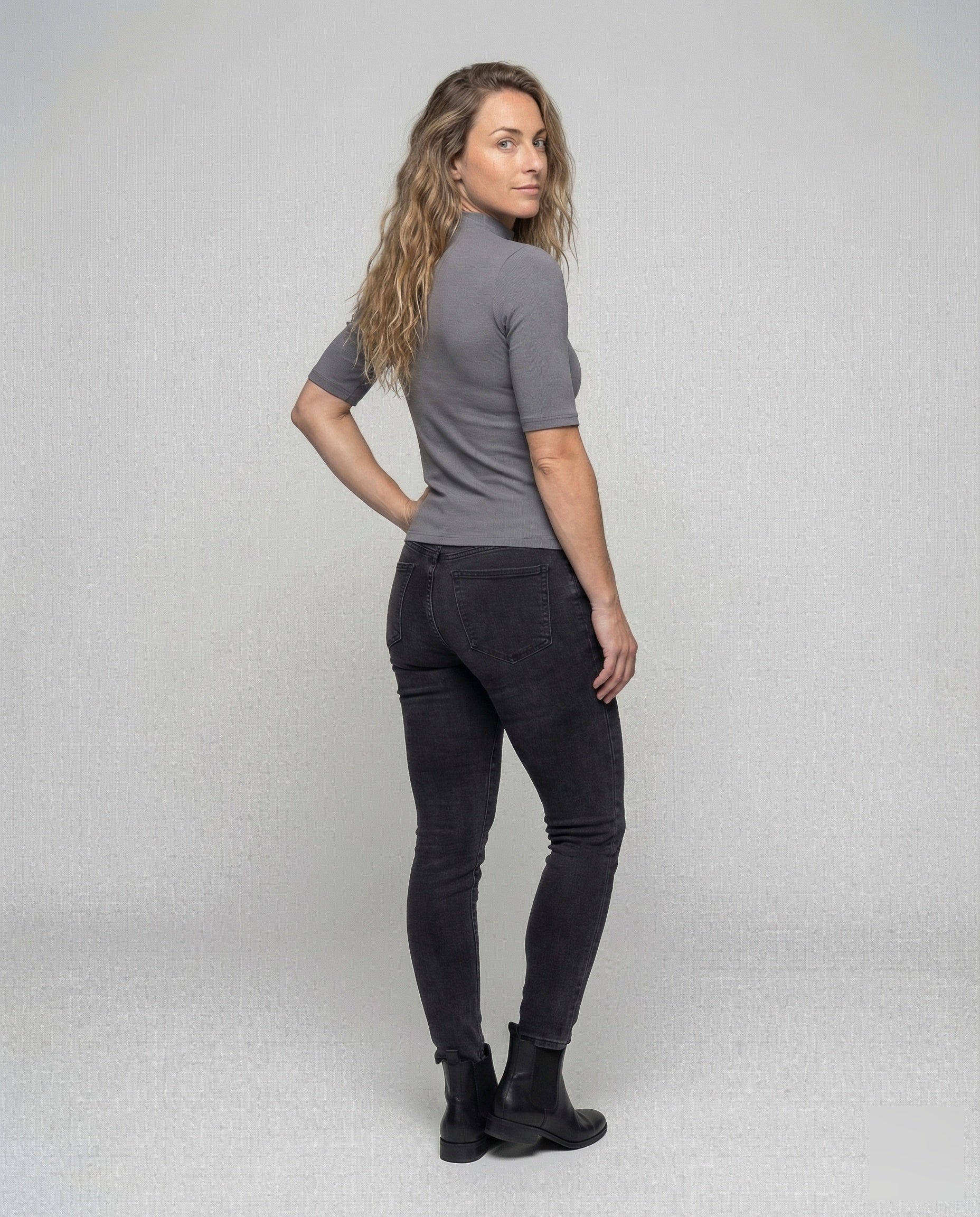 Product 15540730724682 - back_view