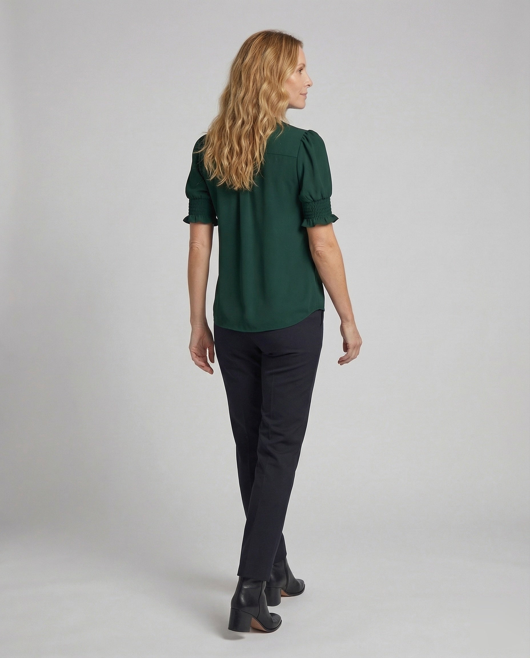 Product 15540733083978 - back_view