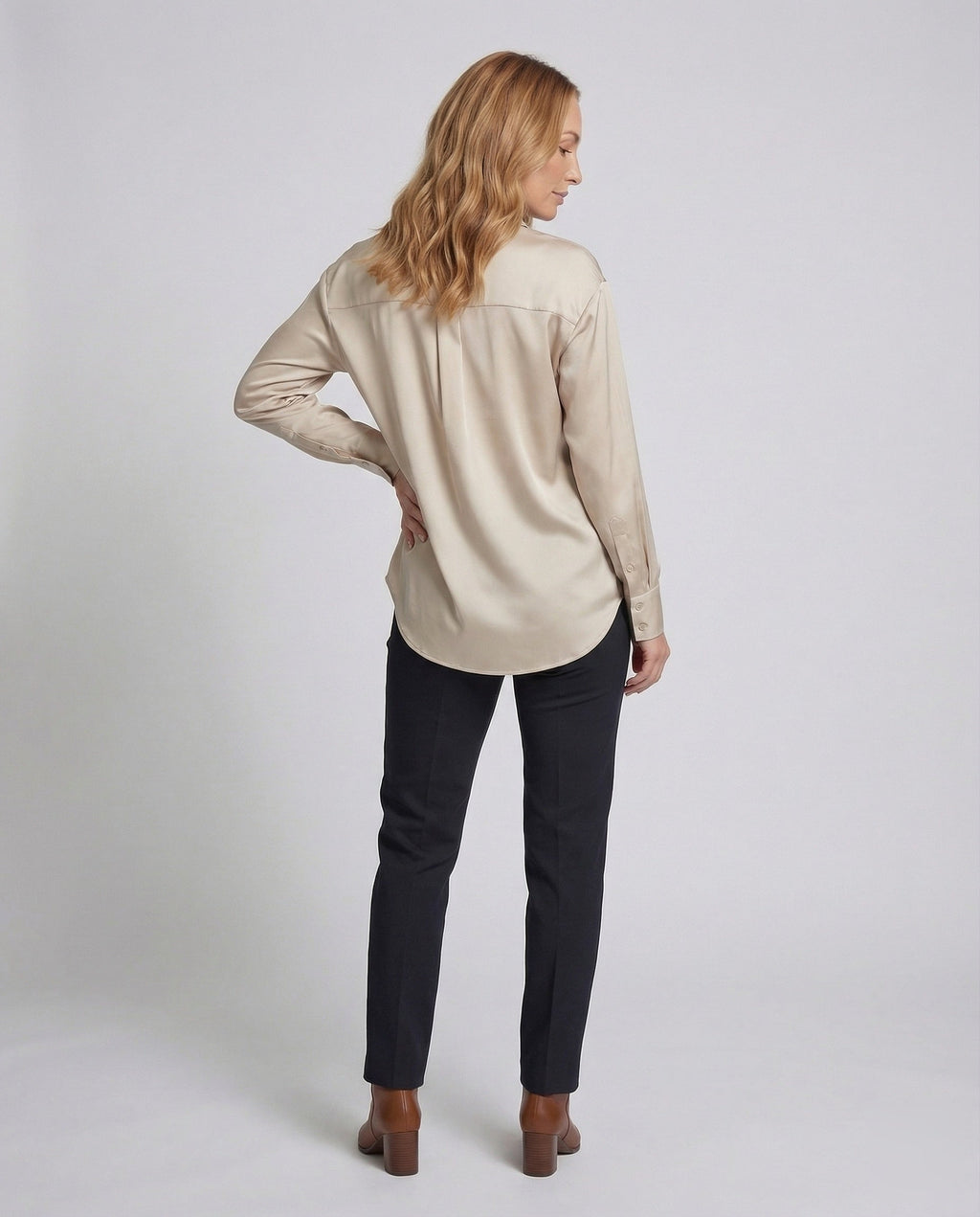 Product 15546872332618 - back_view