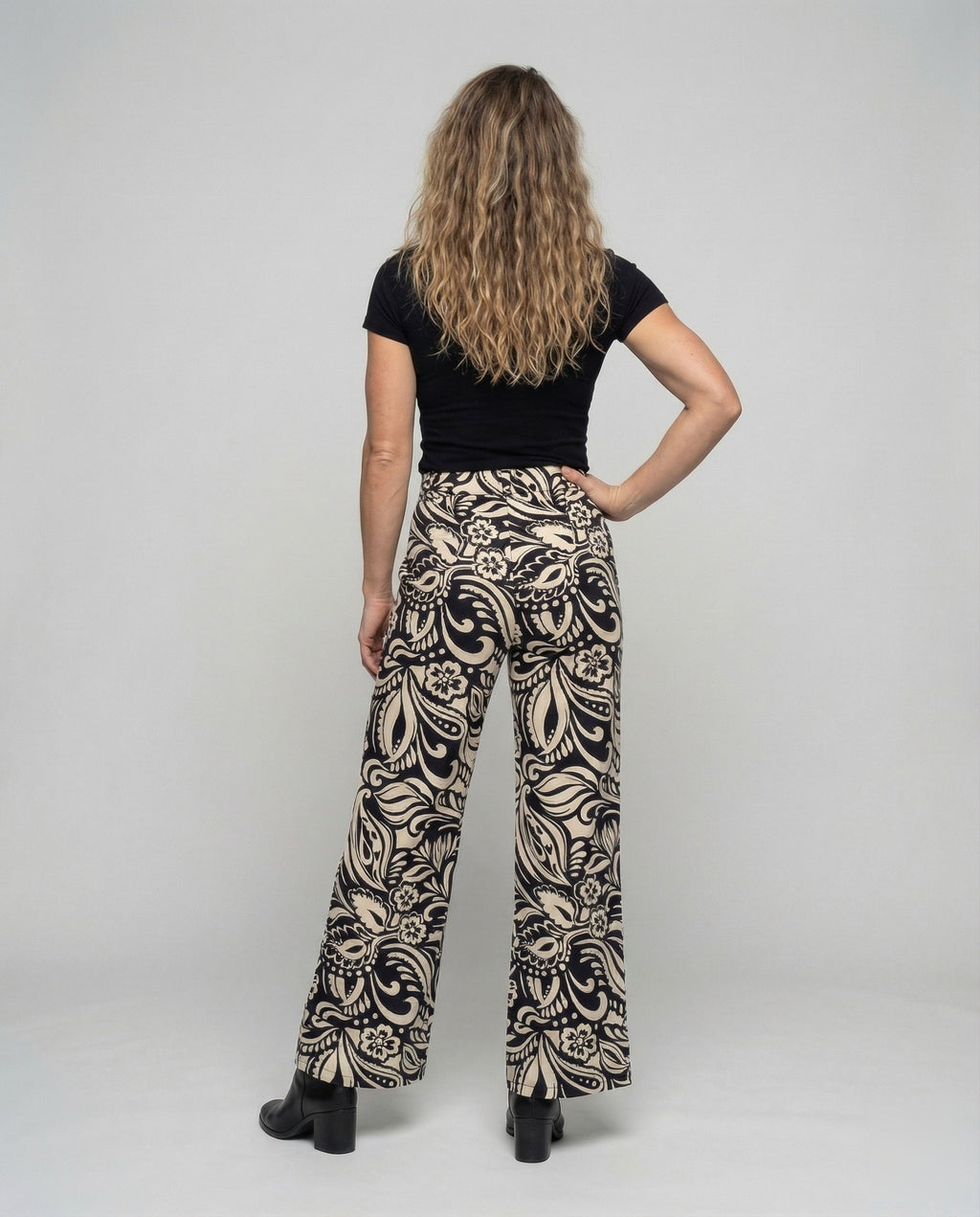 Product 15548828582218 - back_view
