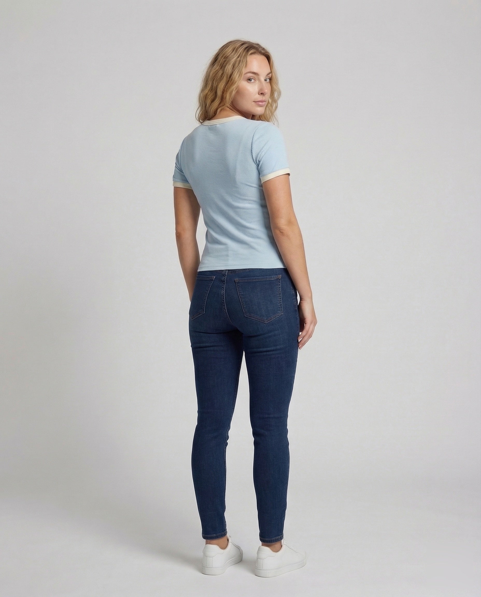 Product 15548832317770 - back_view