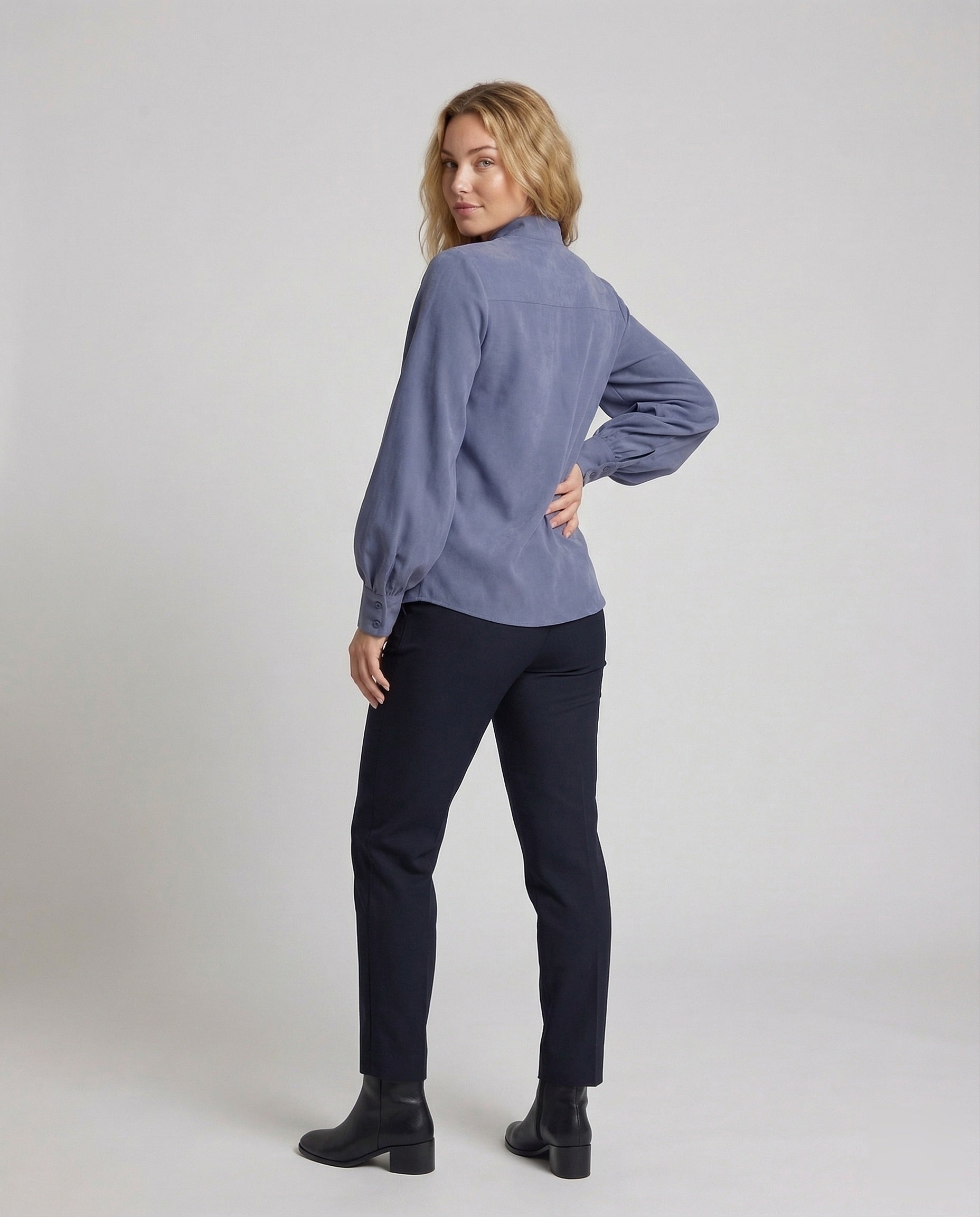 Product 15548834808138 - back_view