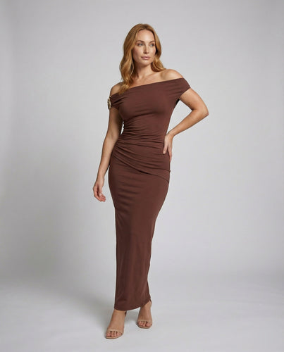 Damen figurbetontes Abend-Maxikleid mit Carmen-Ausschnitt