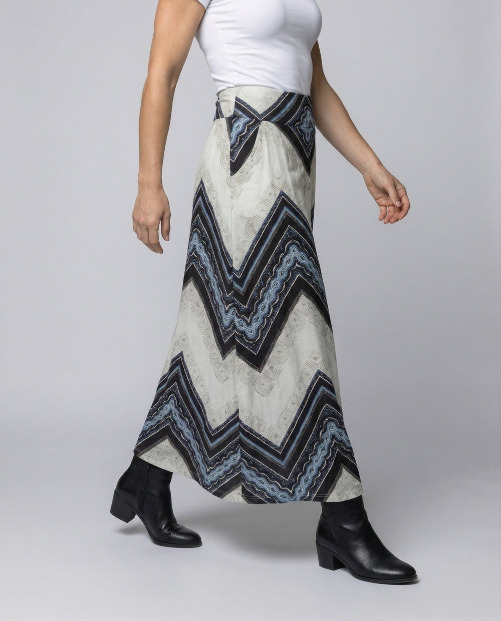 Product 15550436213066 - lower_body