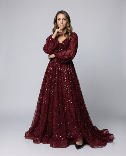 Damen glamouröse Gala-Robe mit opulentem Tüllrock