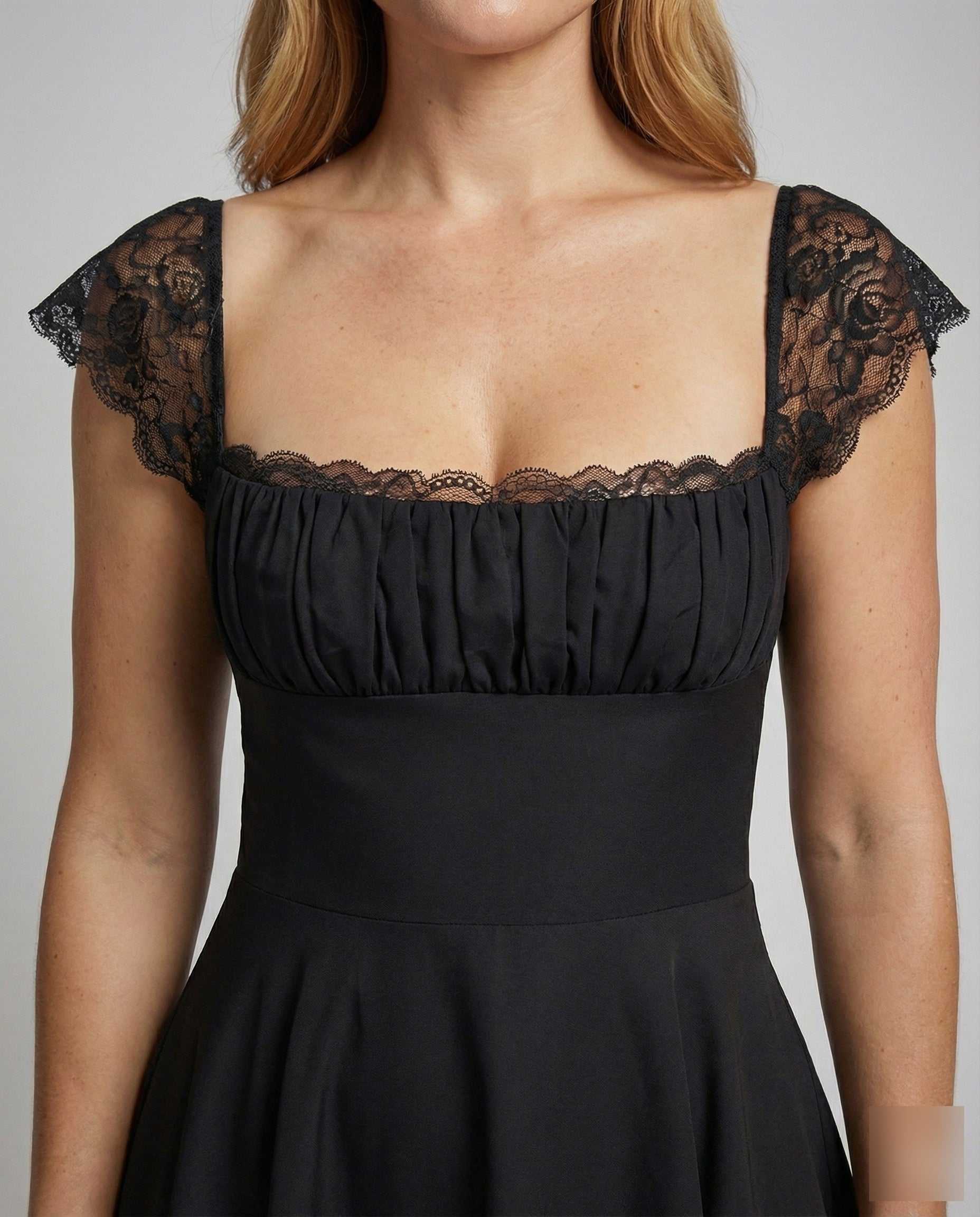 Product 15550456136010 - close_up_detail