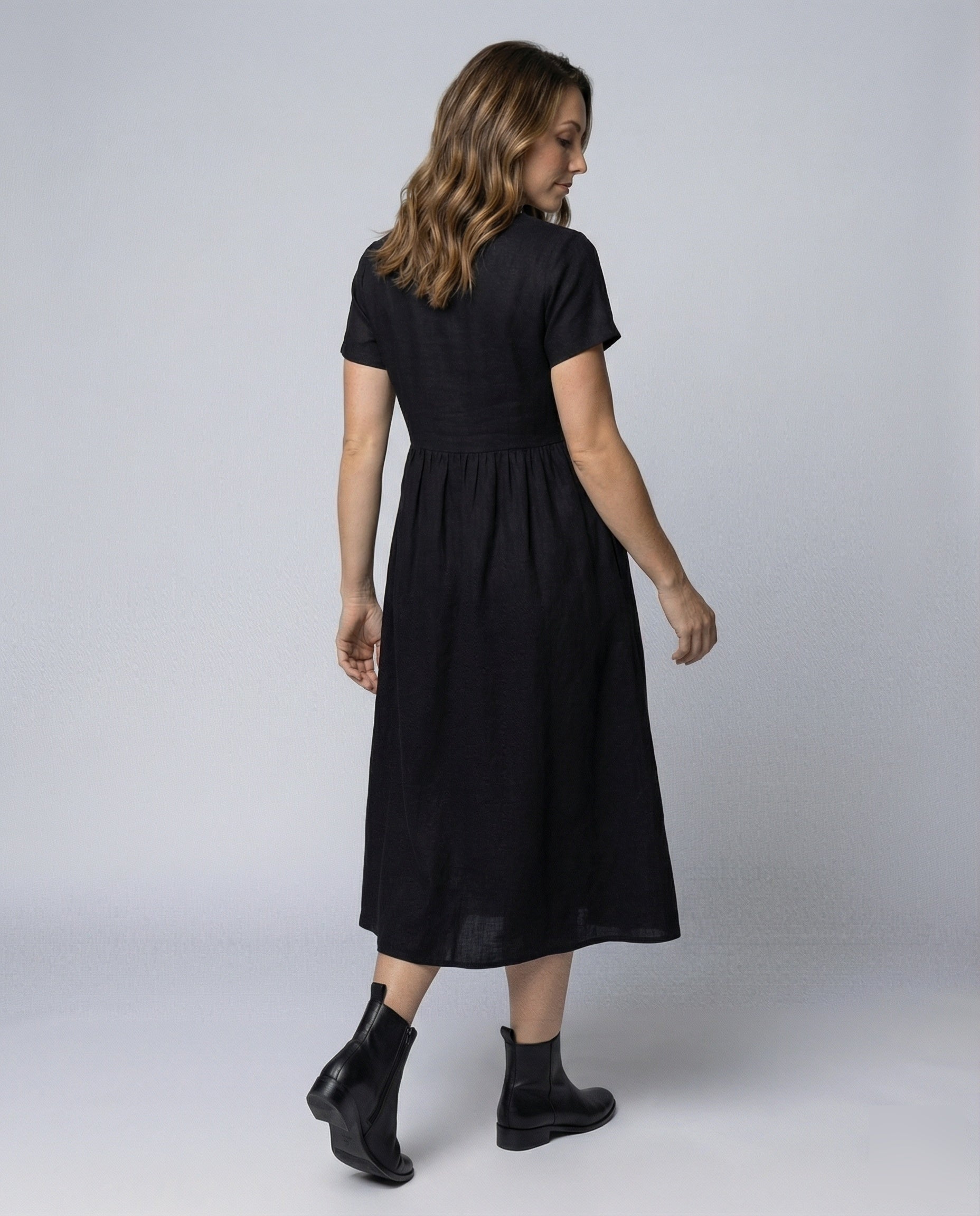 Product 15550460559690 - back_view