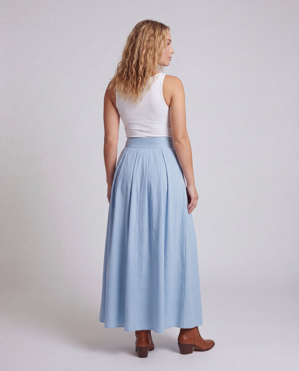 Product 15552475726154 - back_view