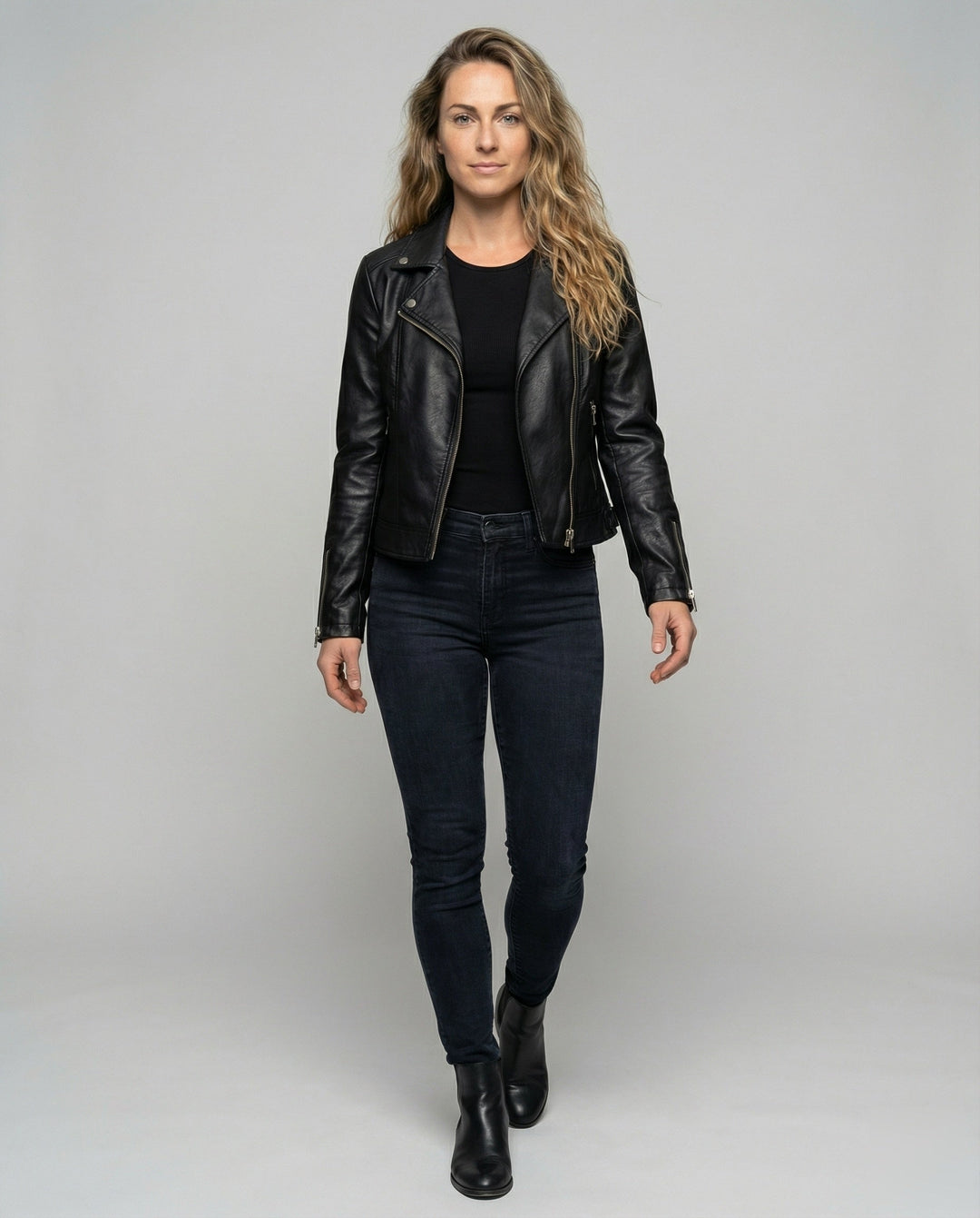 Product 15554227929418 - full_body_front