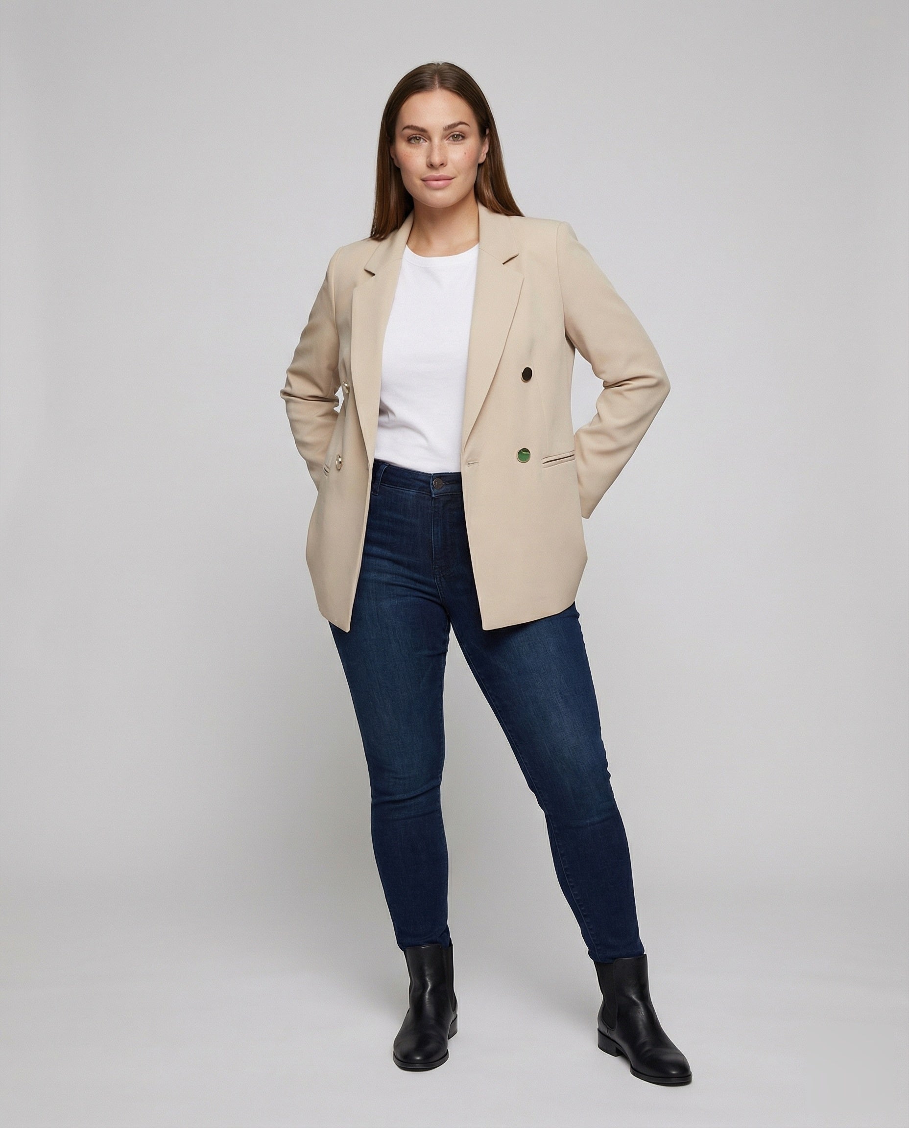 Product 15554235892042 - full_body_front