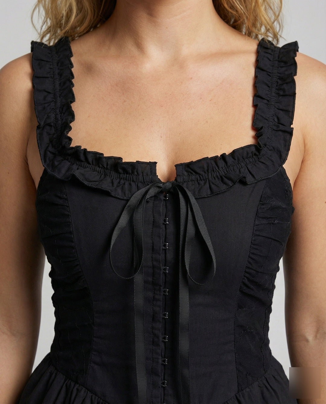 Product 15560915353930 - close_up_detail