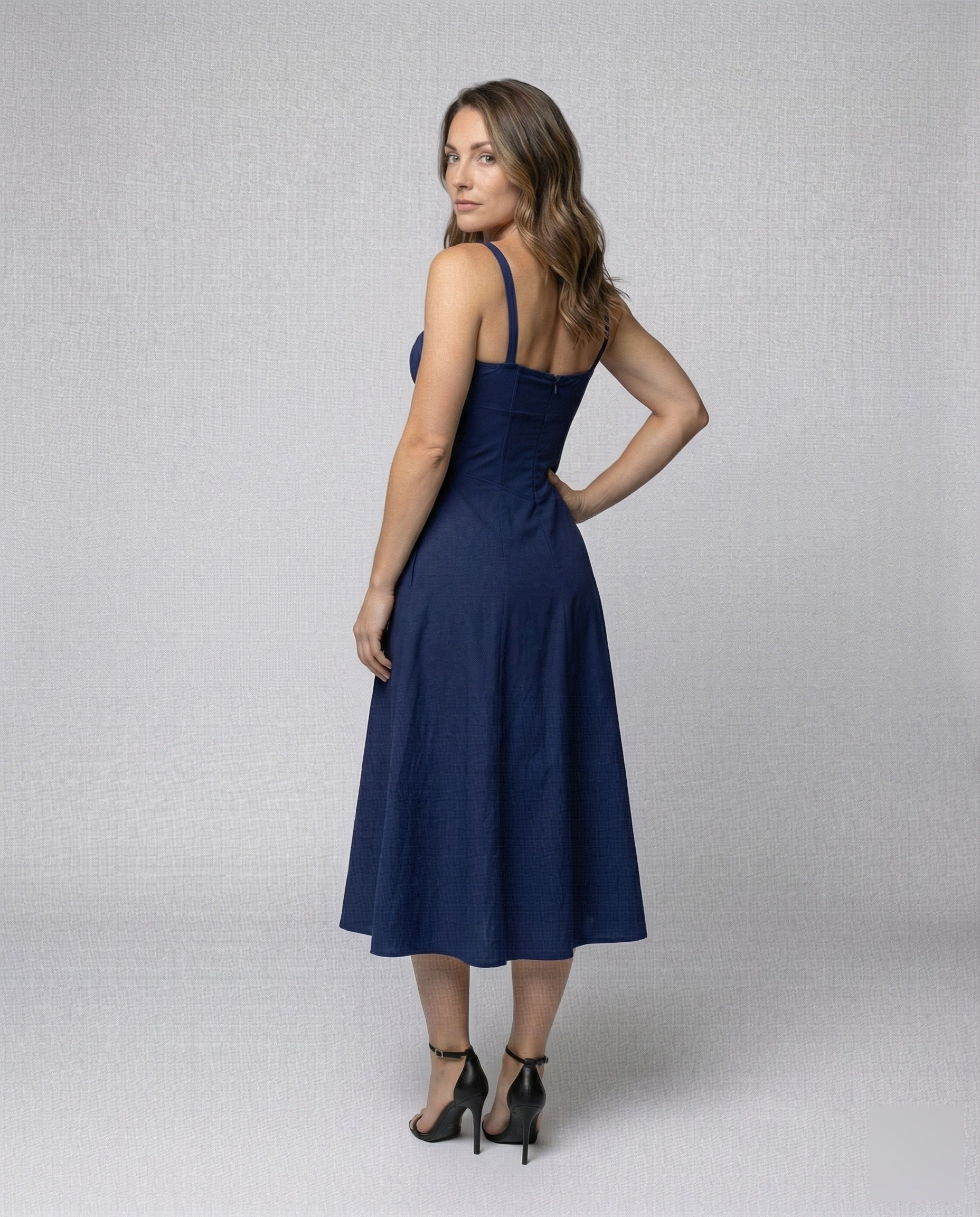 Product 15560957952330 - back_view