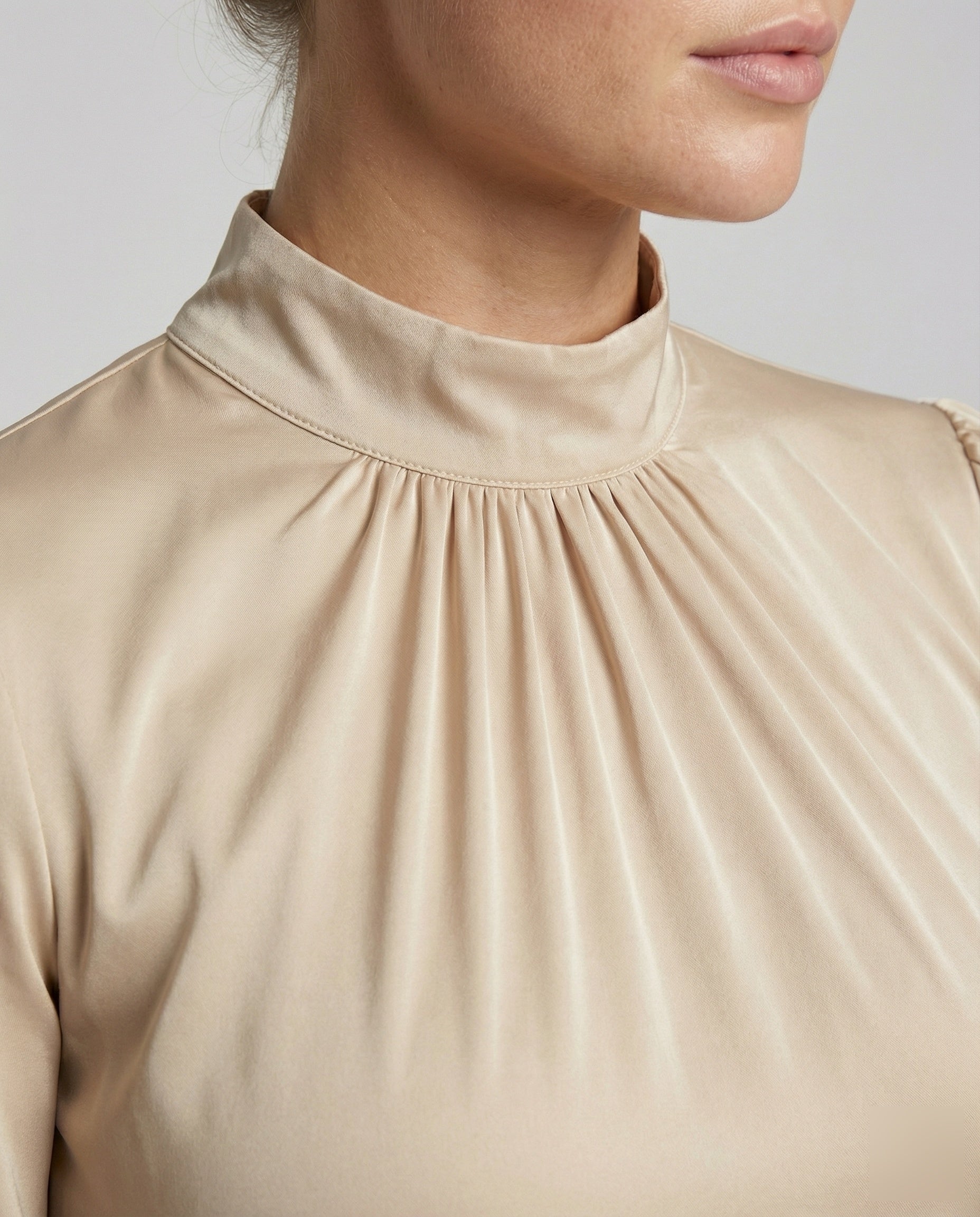Product 15560976499018 - close_up_detail