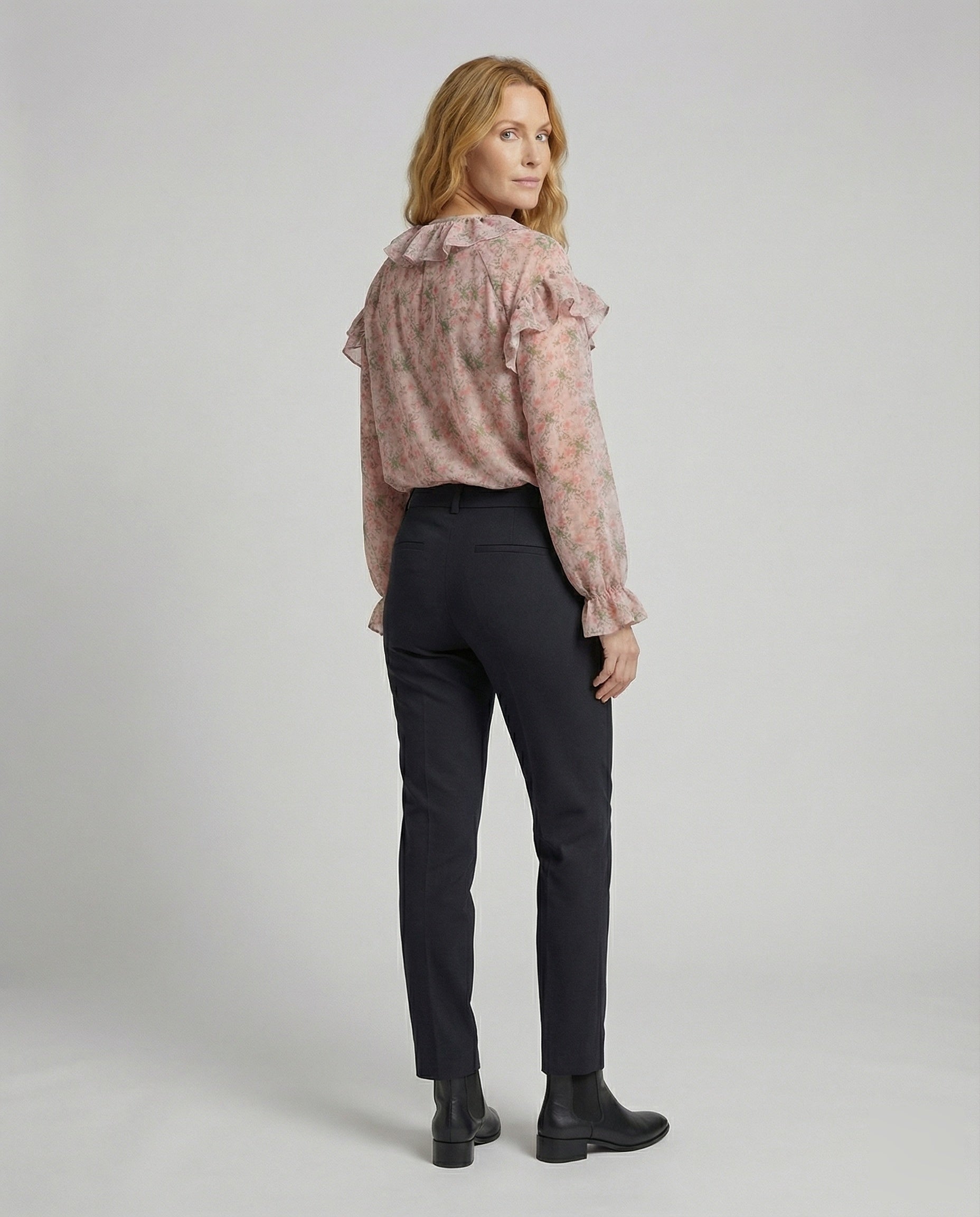 Product 15564284363082 - back_view