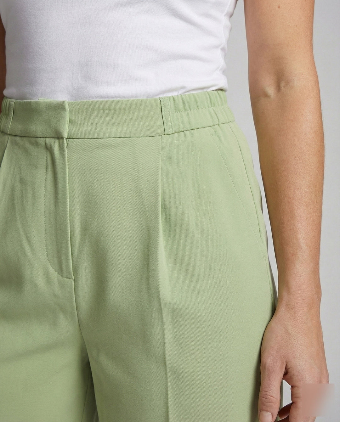 Product 15564304908618 - close_up_detail