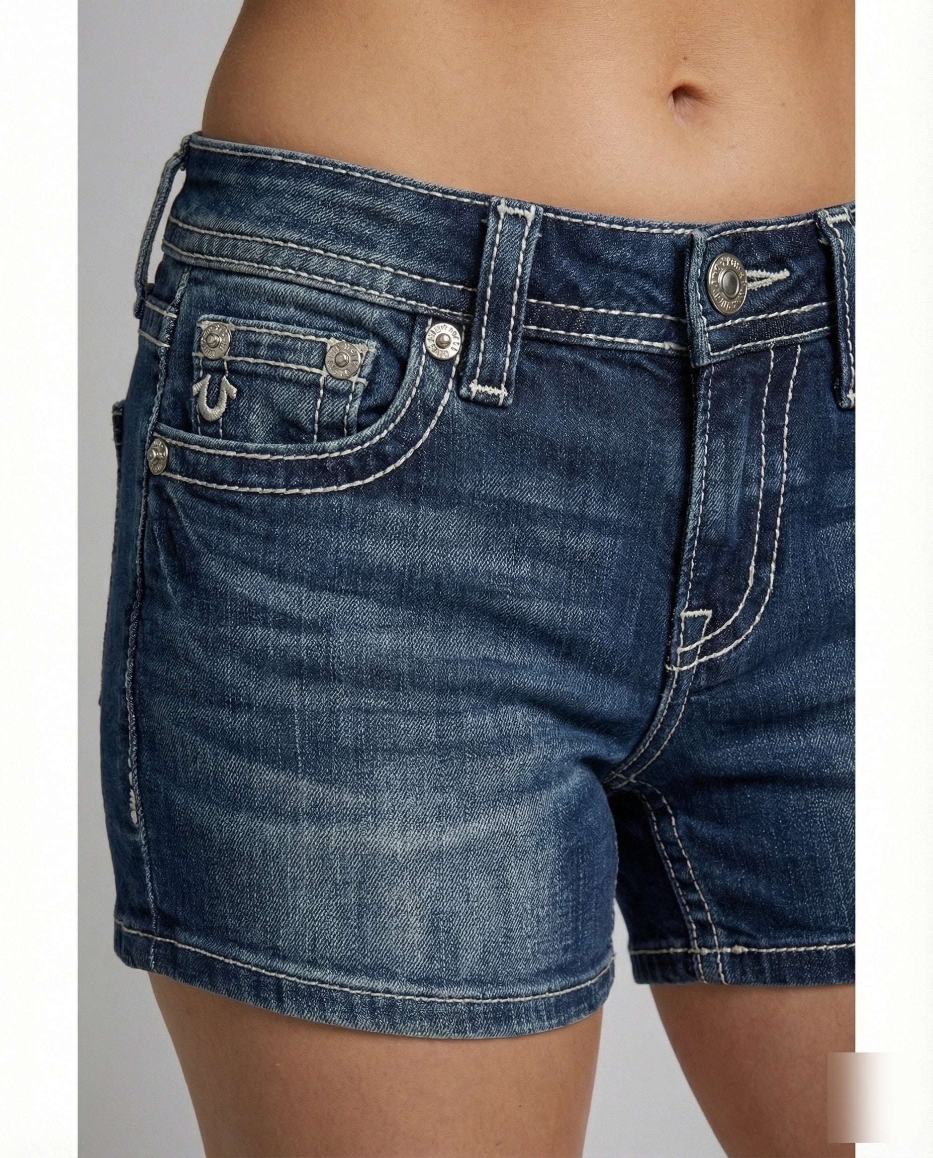 Product 15564312117578 - close_up_detail