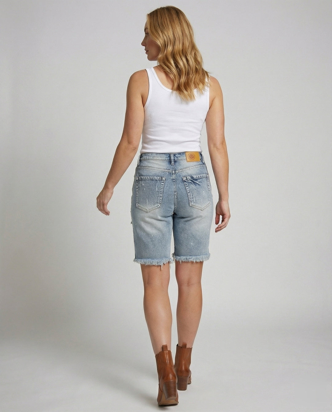 Product 15564332990794 - back_view