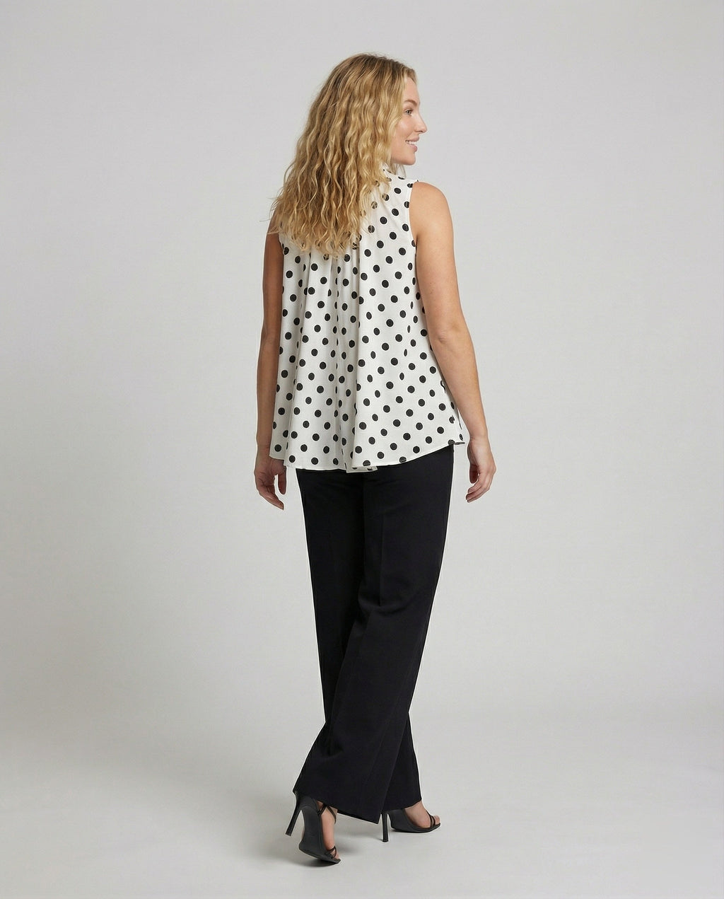 Product 15566612201802 - back_view