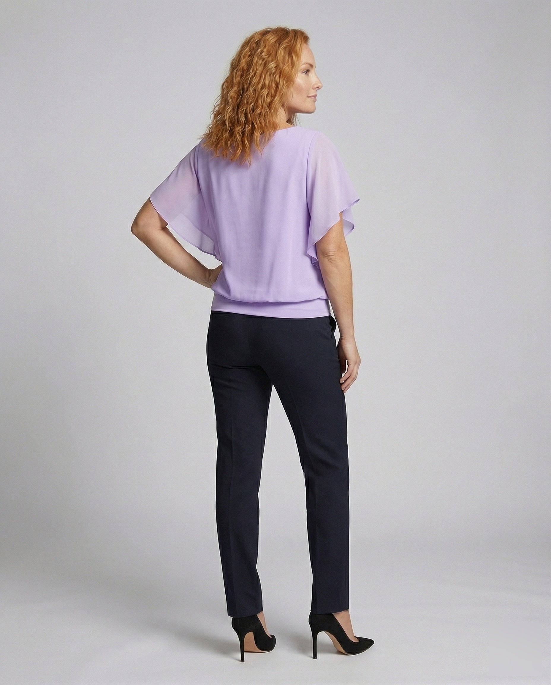 Product 15566636810570 - back_view