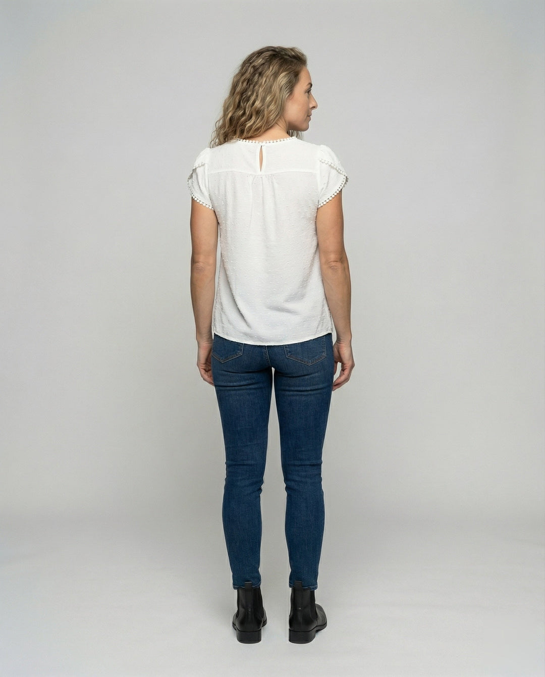 Product 15566683275594 - back_view