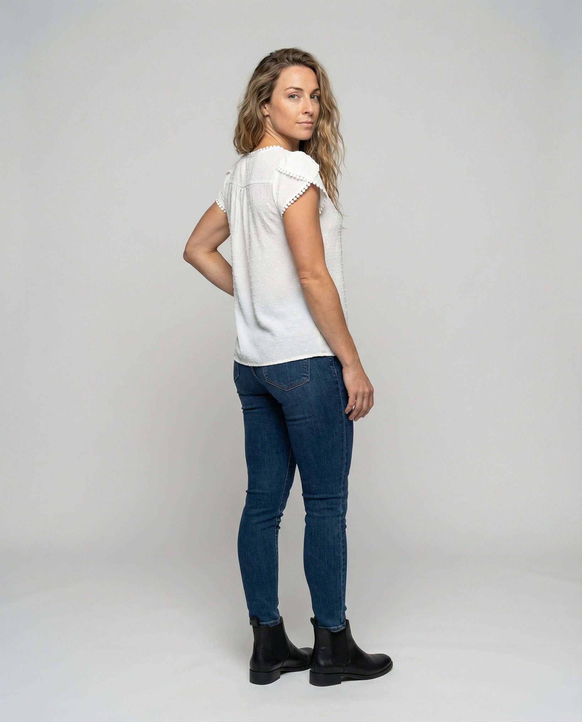 Product 15566683275594 - full_body_front