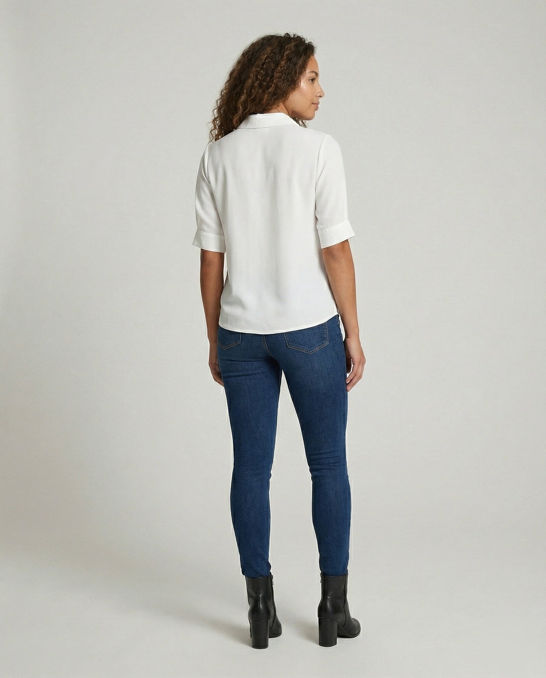Product 15566684717386 - back_view