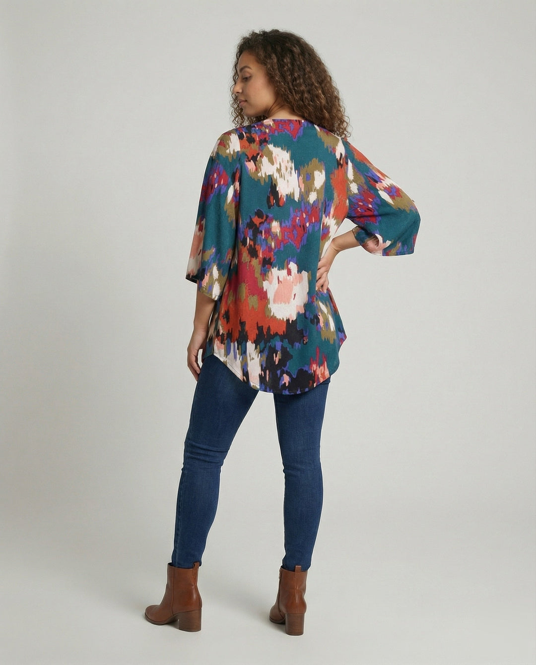 Product 15566720663882 - back_view