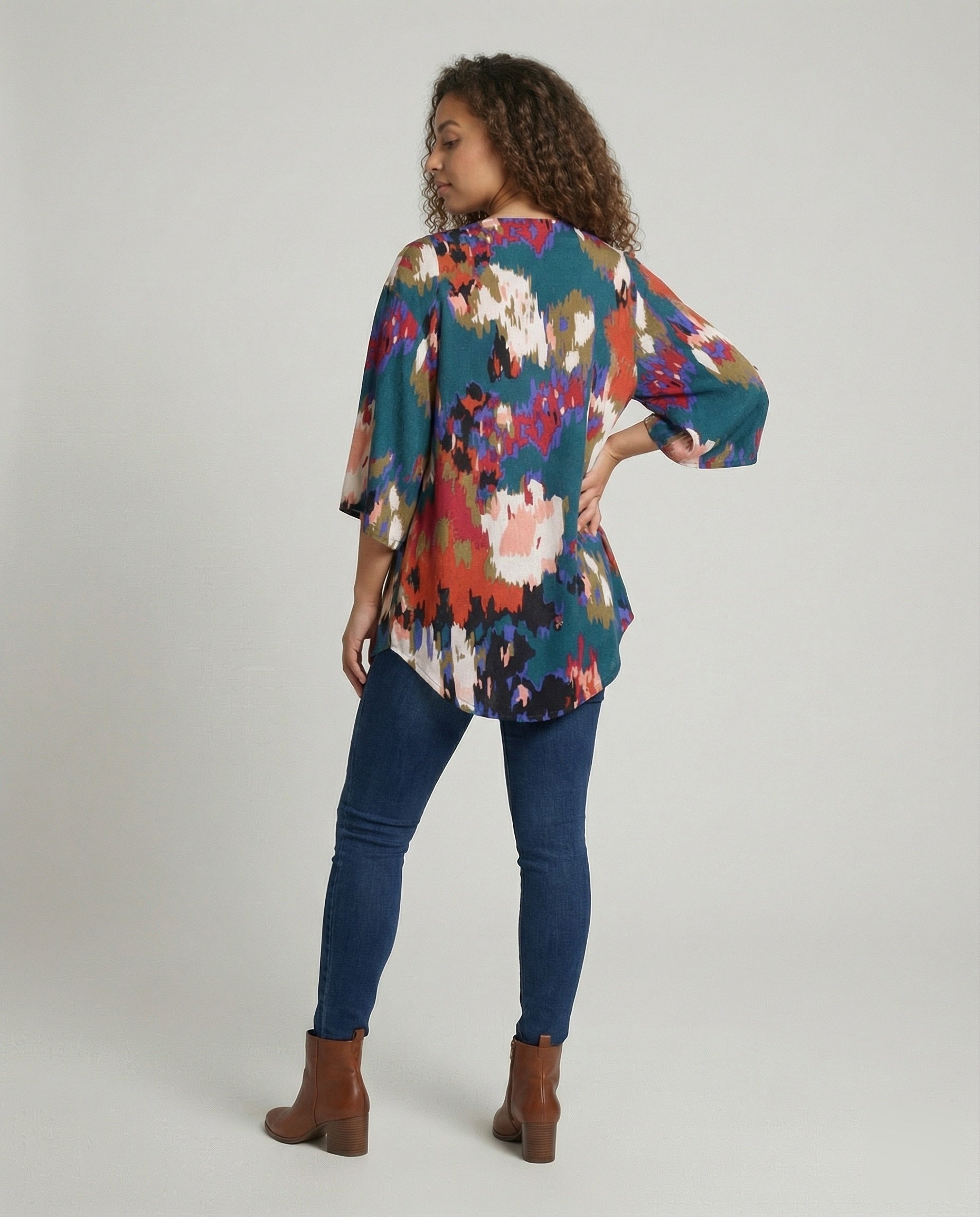 Product 15566720663882 - back_view