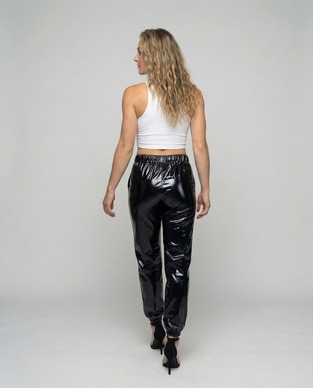 Product 15576236687690 - back_view